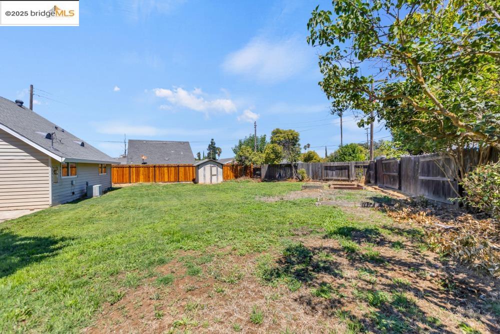 9024 Drury Ct