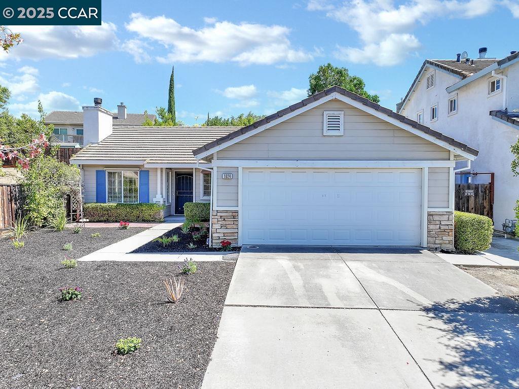 1024 Sandstone Ct