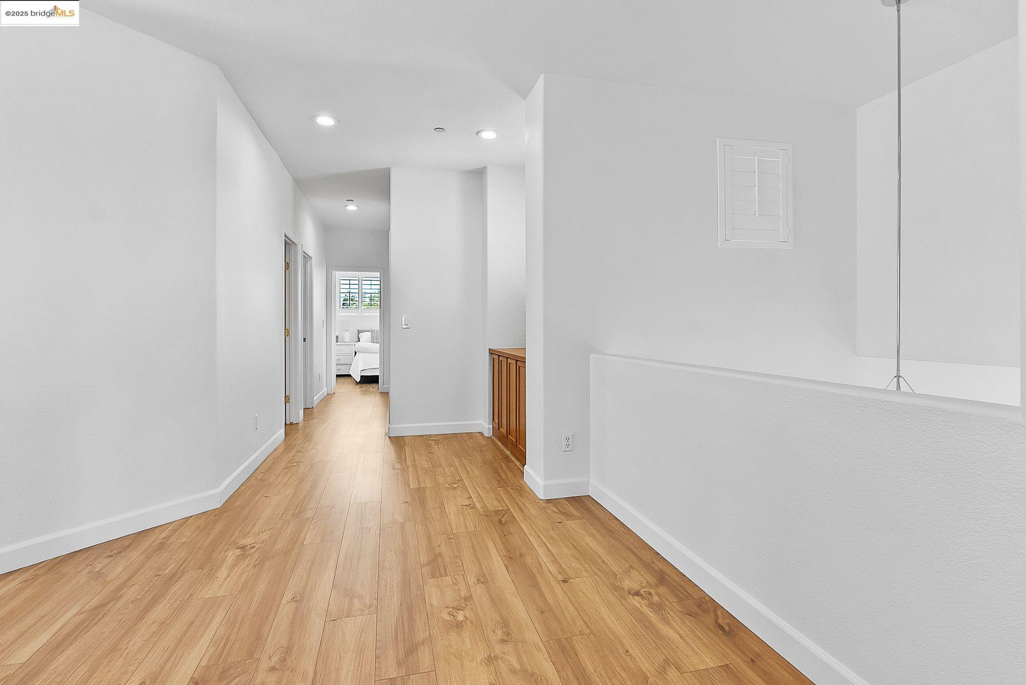 917 Sawyer Way