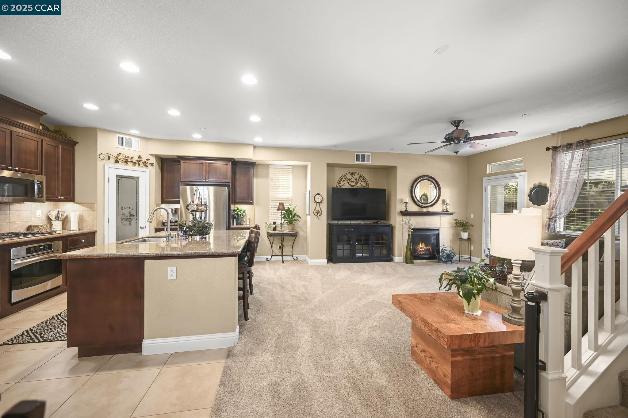 1101 Beau Ave