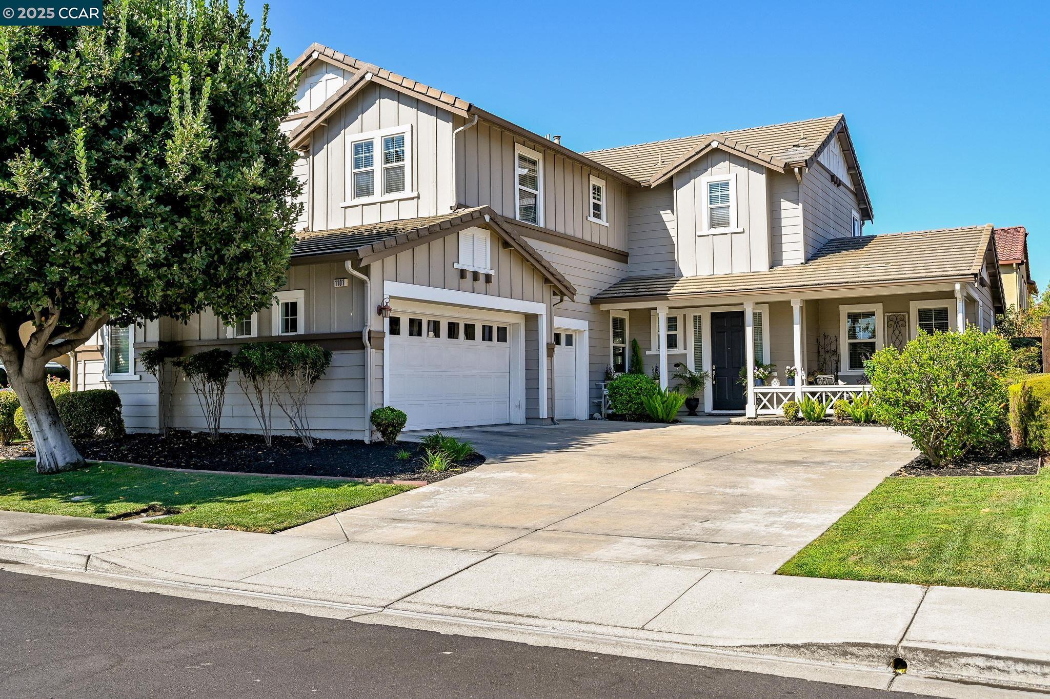 1101 Beau Ave