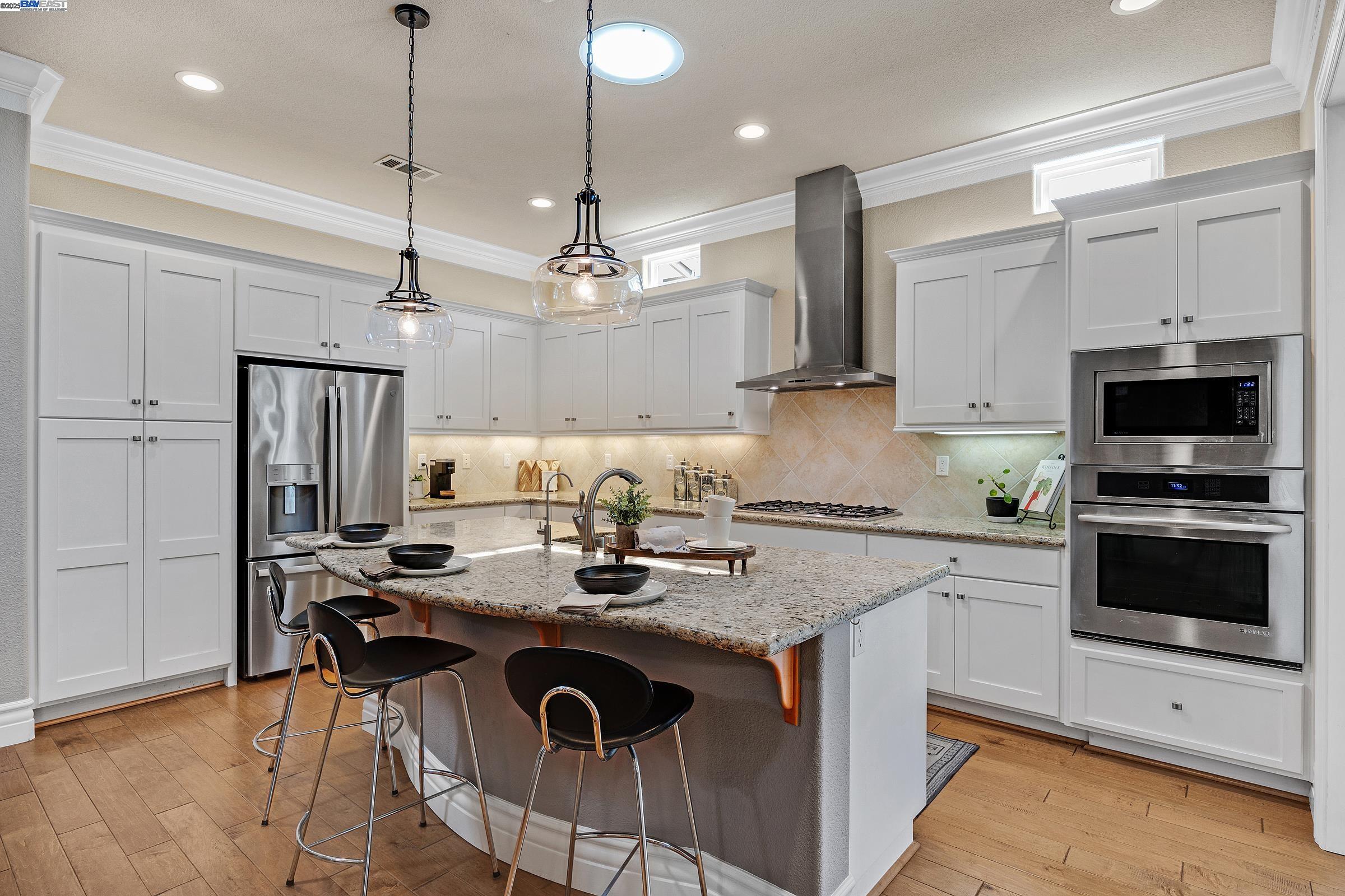 1737 Chardonnay Ln