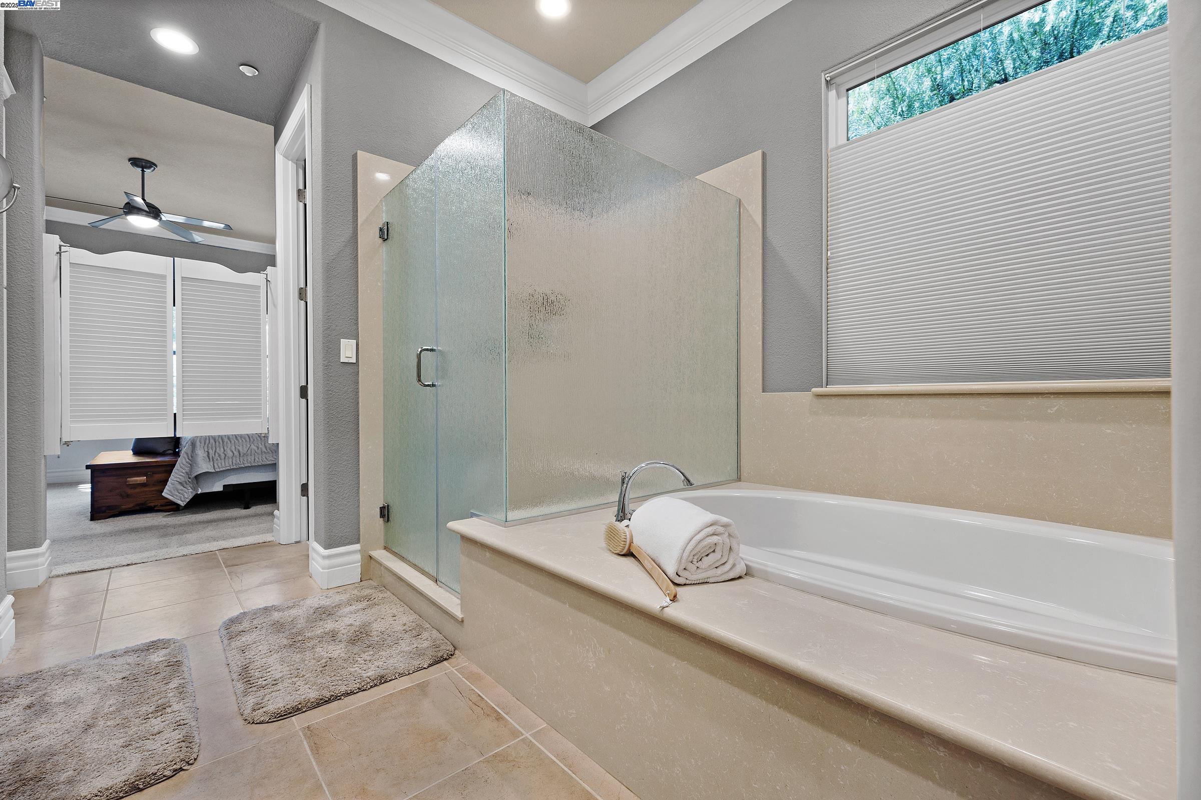 1737 Chardonnay Ln