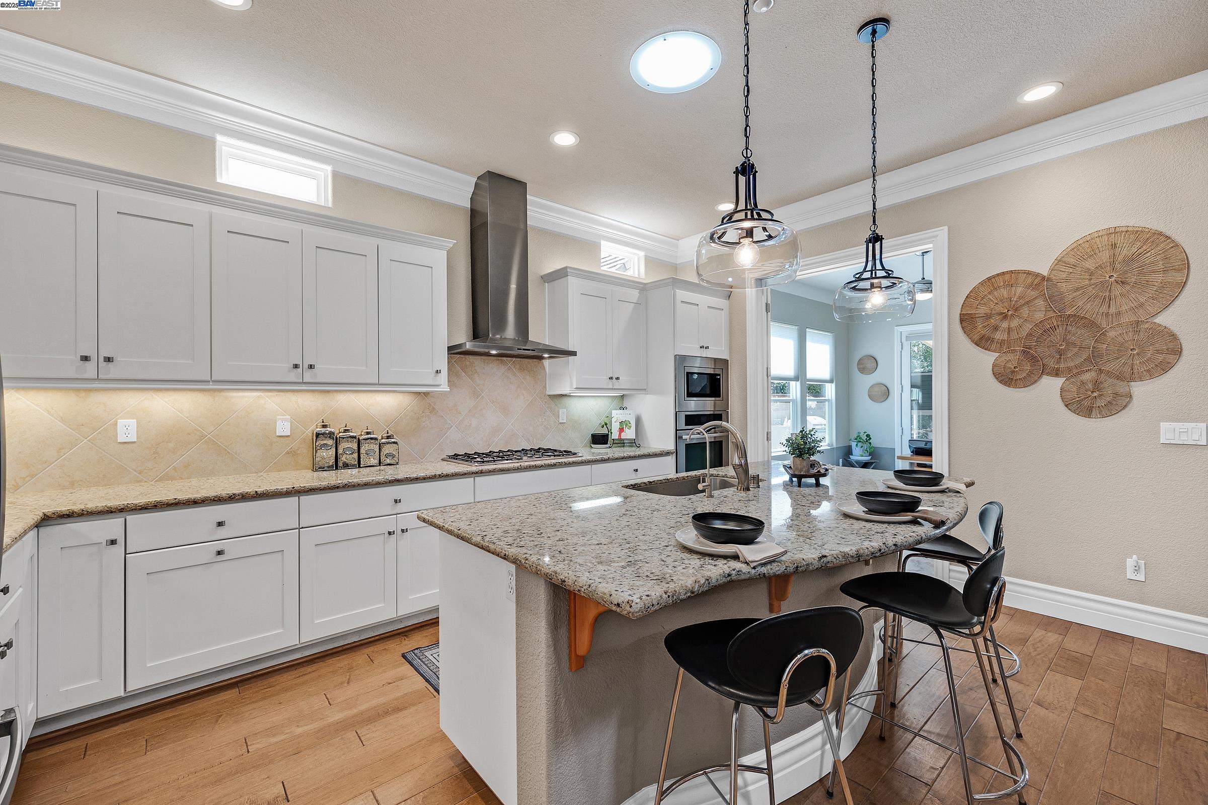 1737 Chardonnay Ln