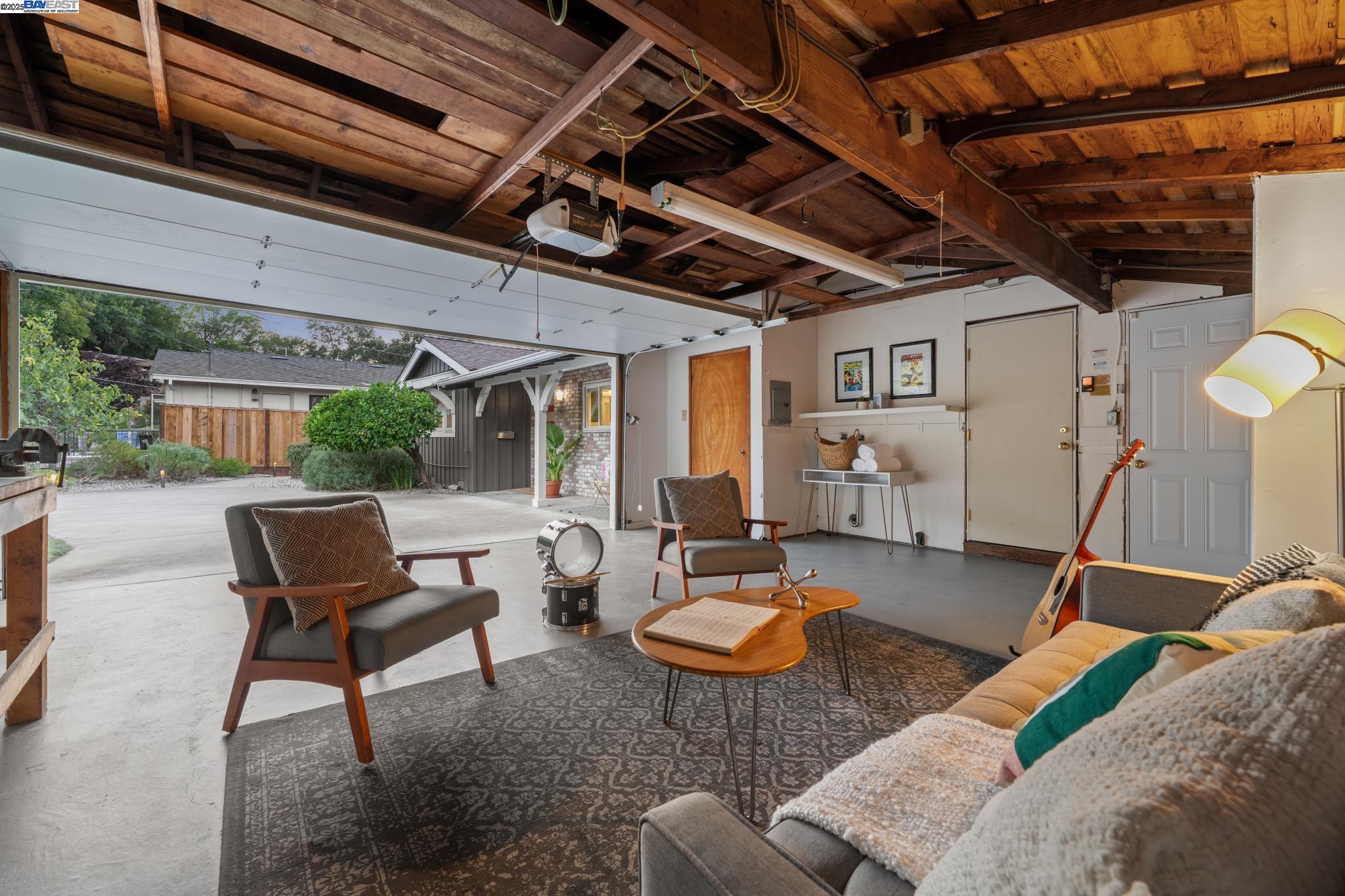 3434 LITTLE LANE