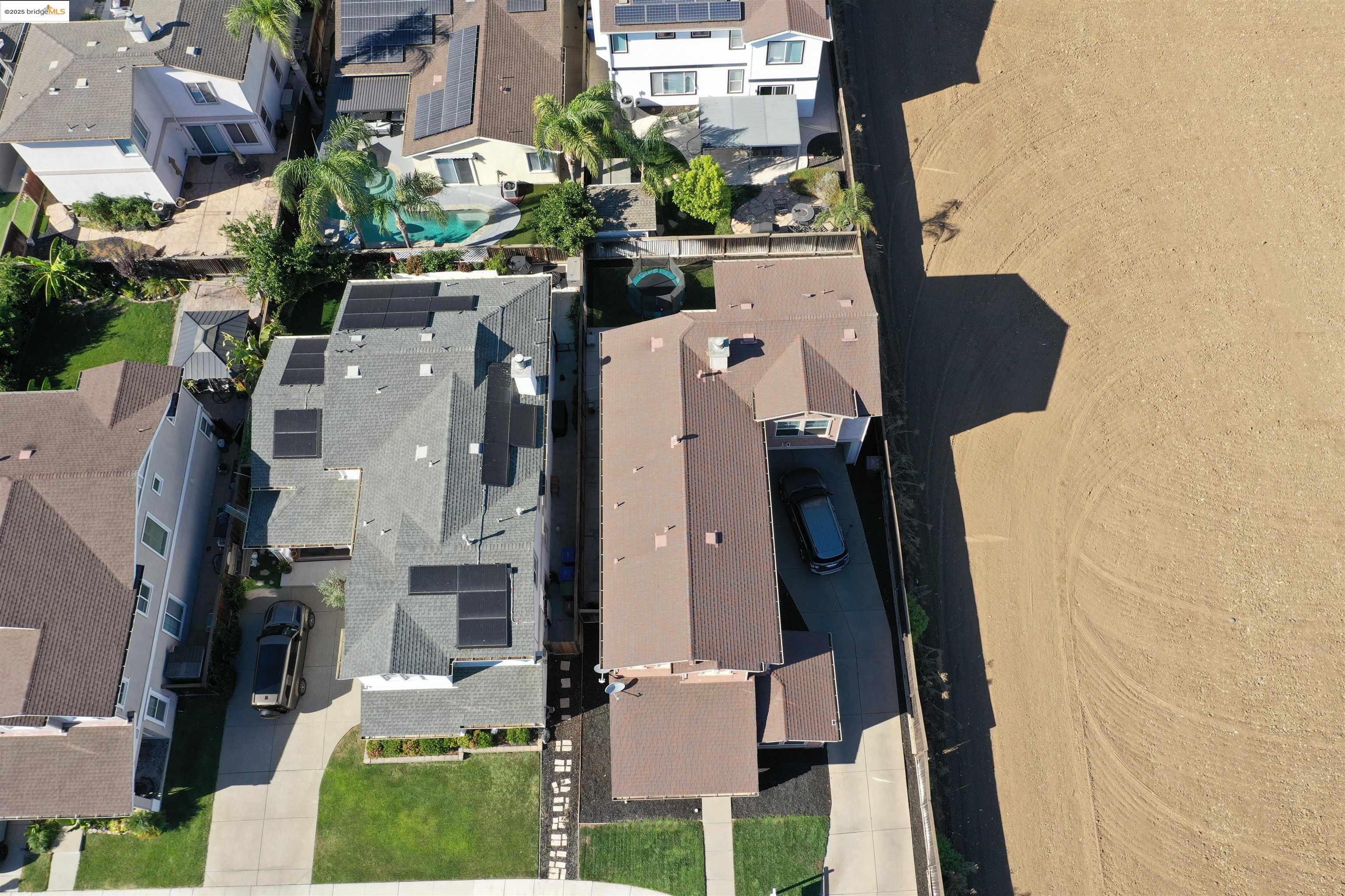 877 Boone Dr