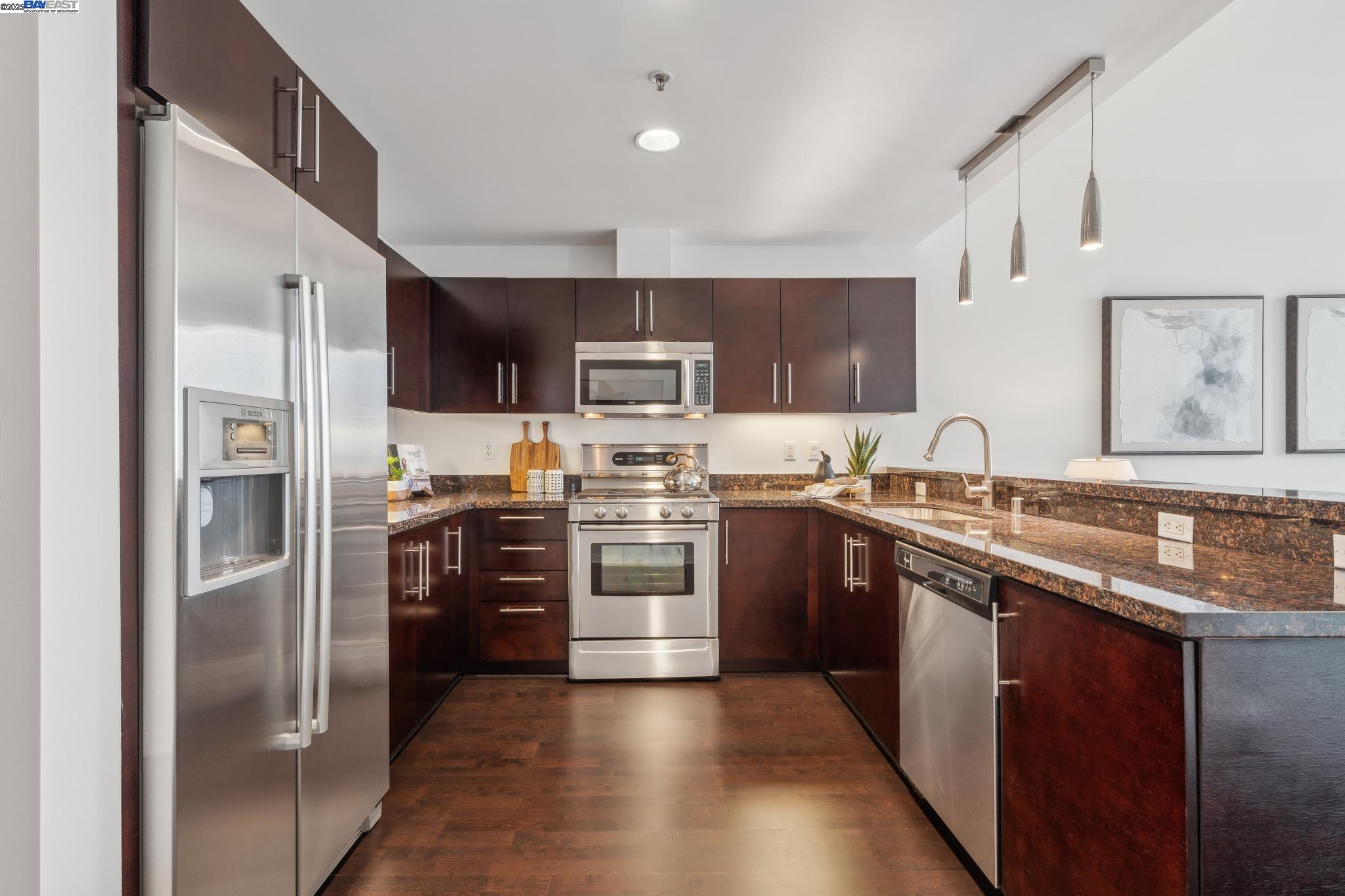 222 Broadway # 1002