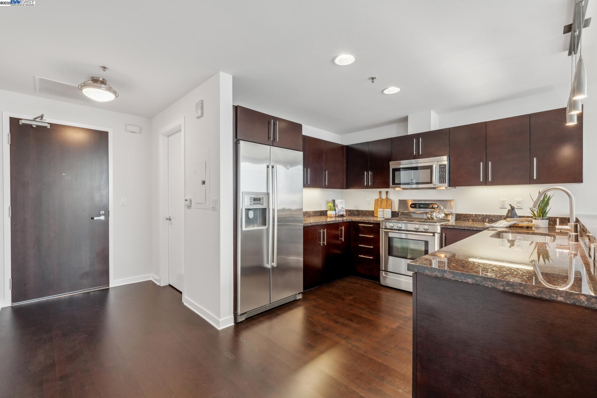 222 Broadway # 1002