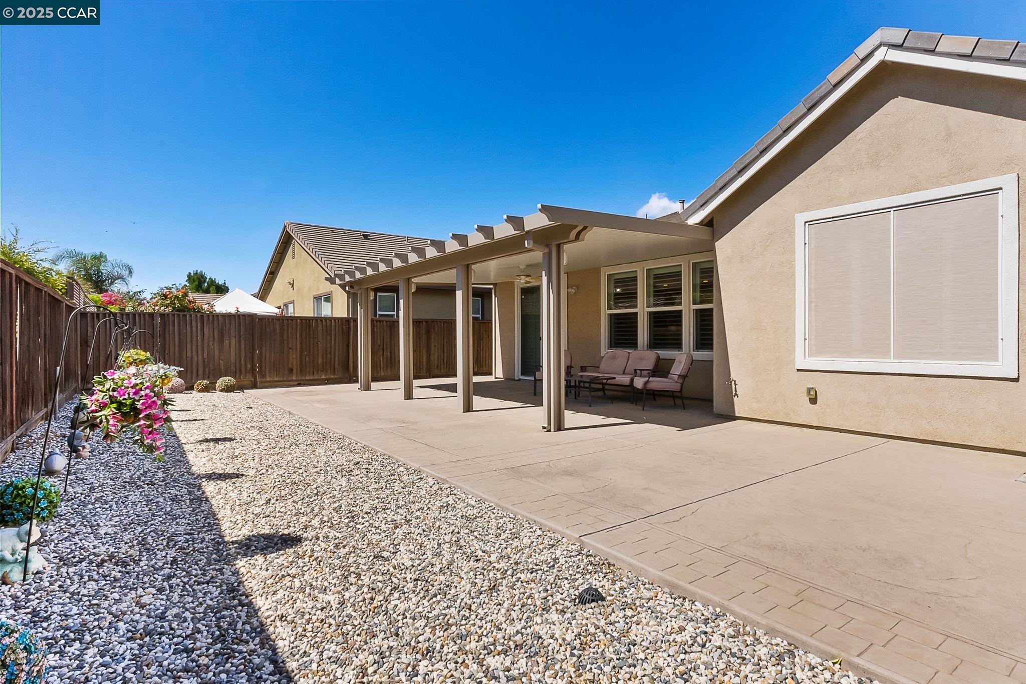 38 Outrigger Way