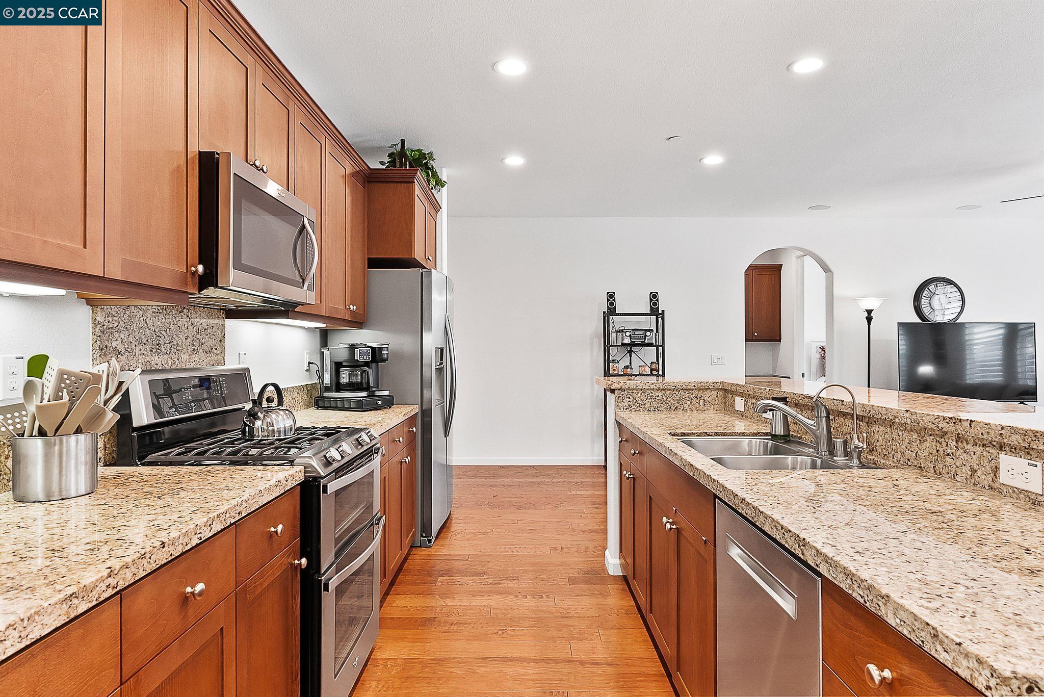 38 Outrigger Way