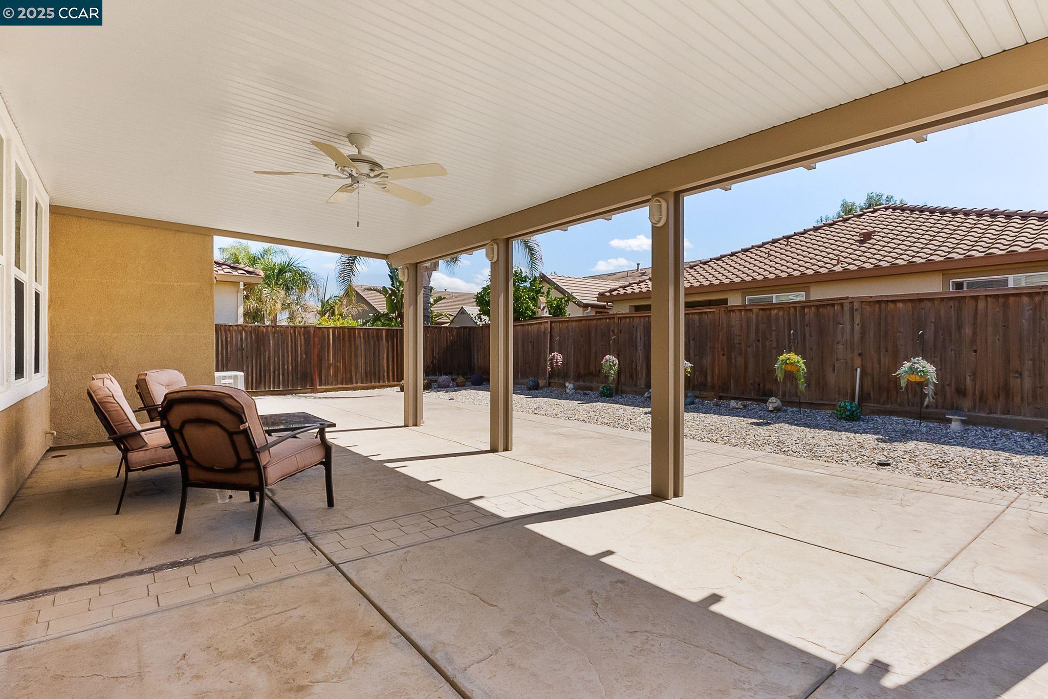 38 Outrigger Way