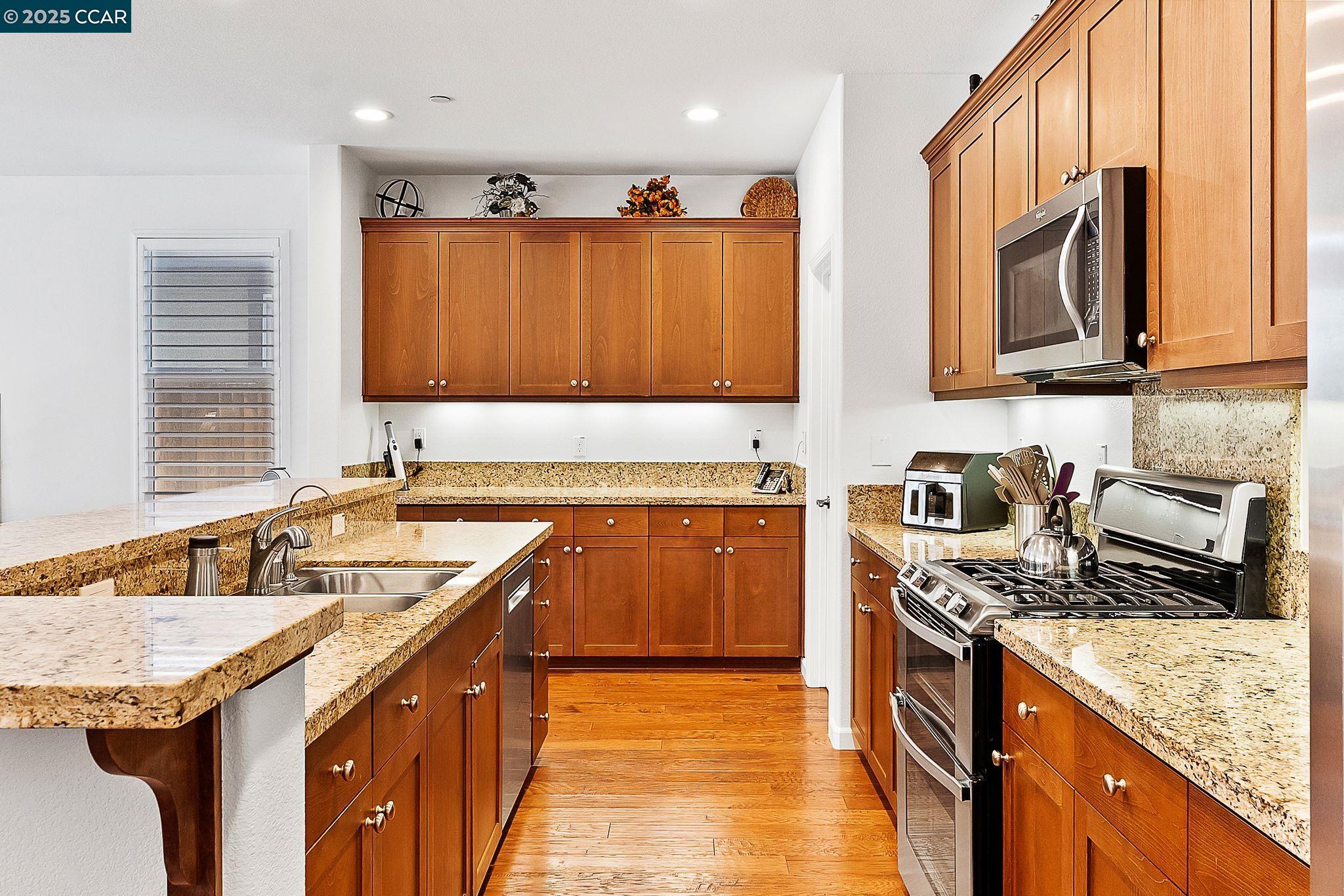 38 Outrigger Way