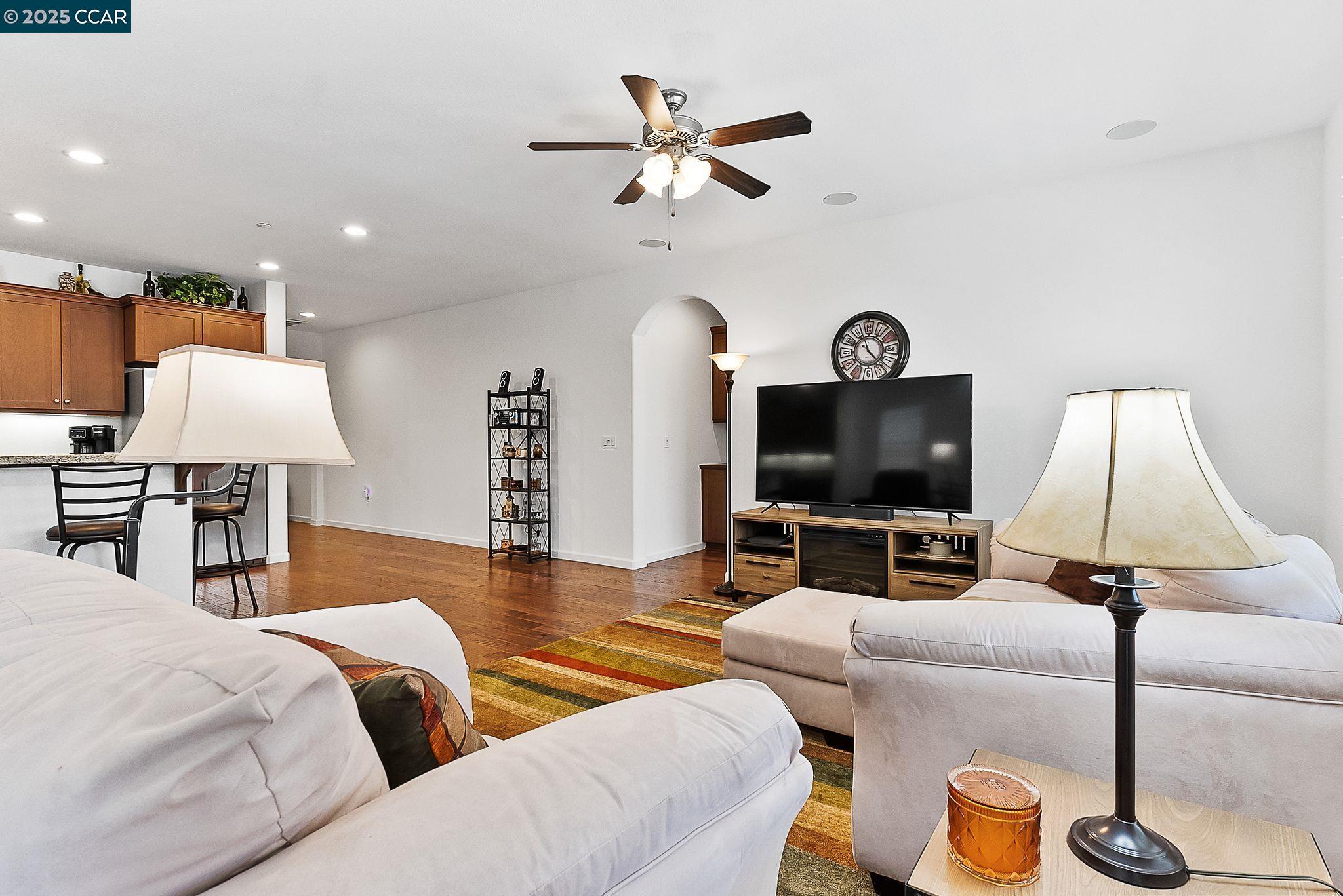 38 Outrigger Way
