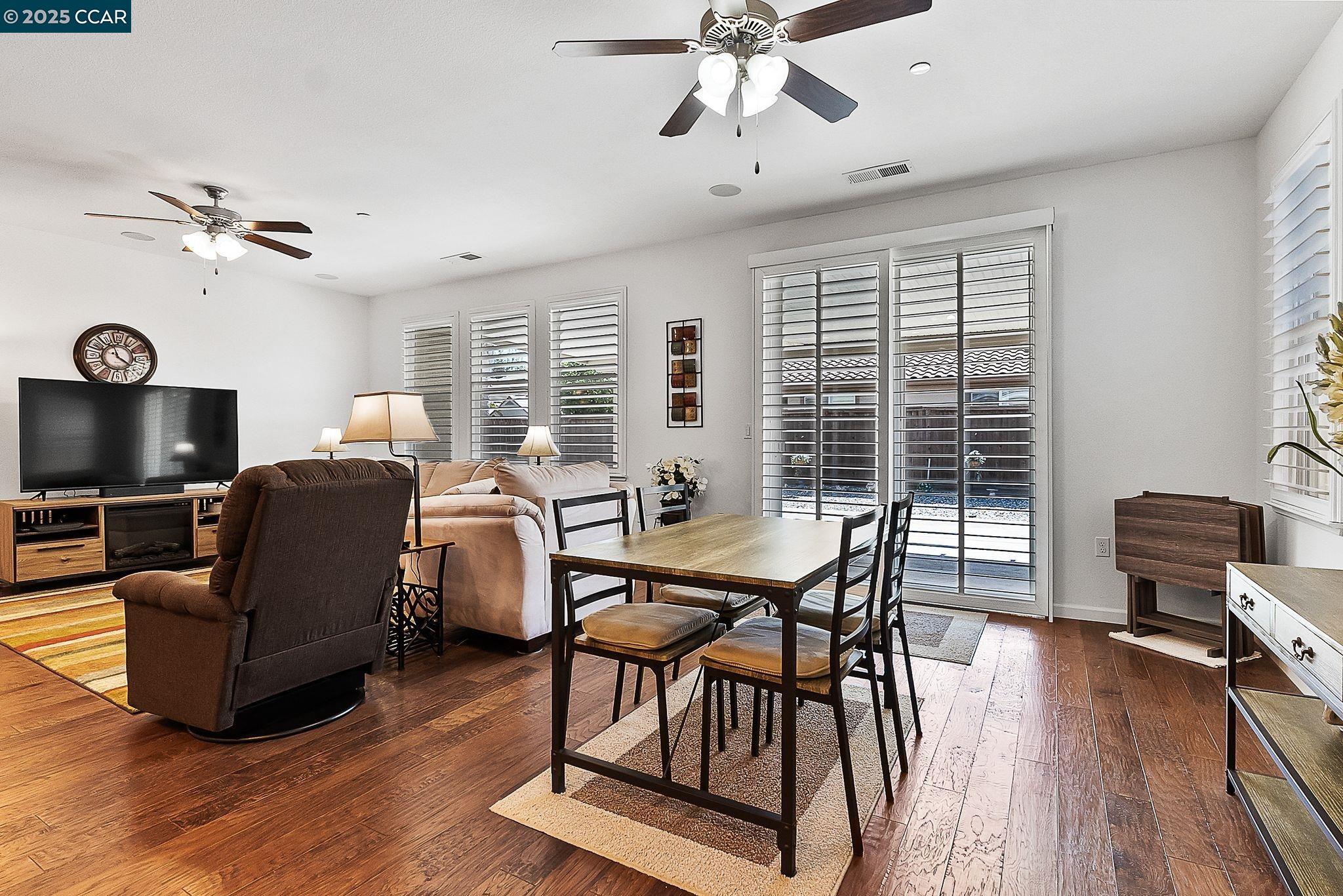 38 Outrigger Way