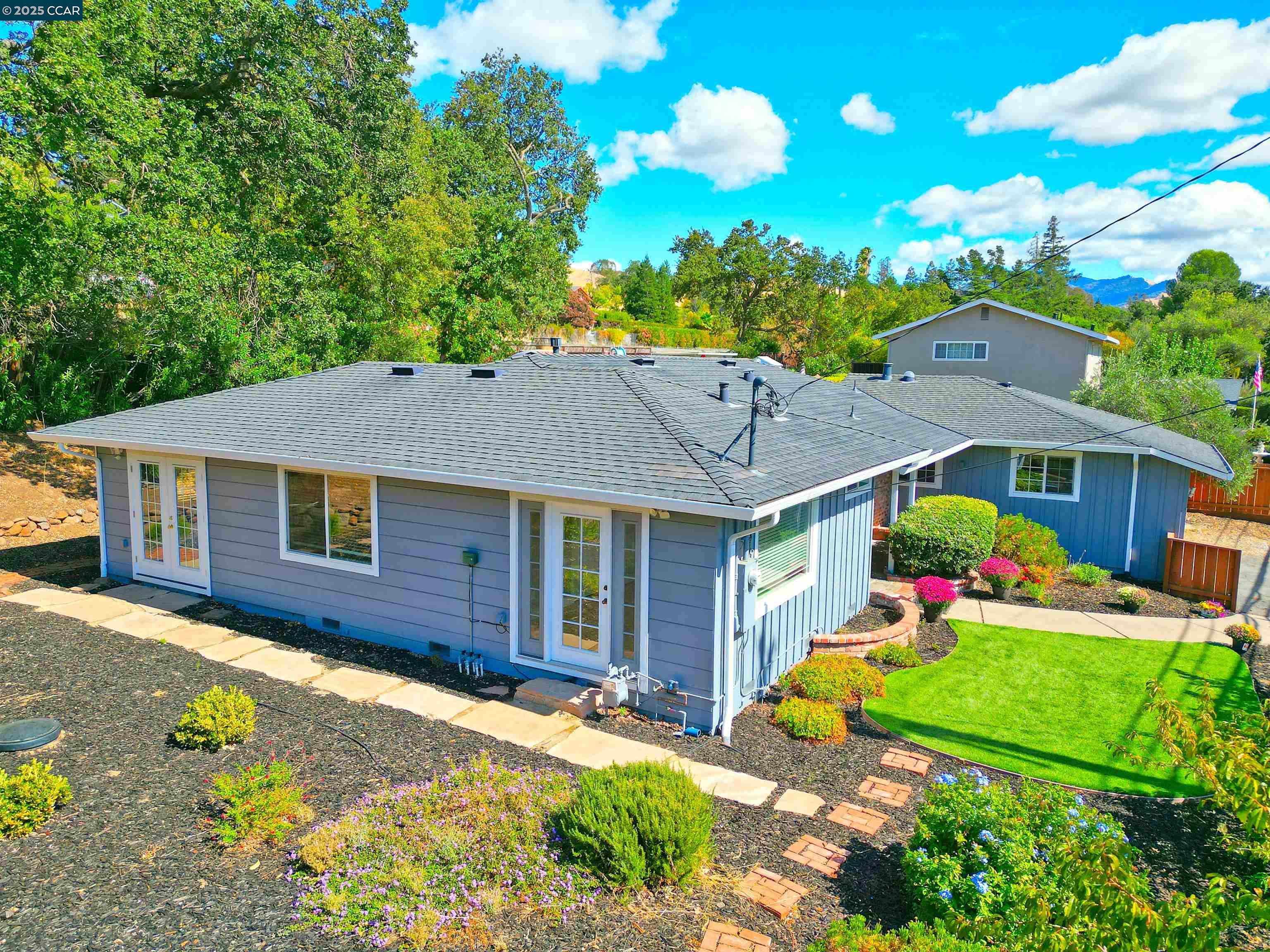 886 San Miguel Rd