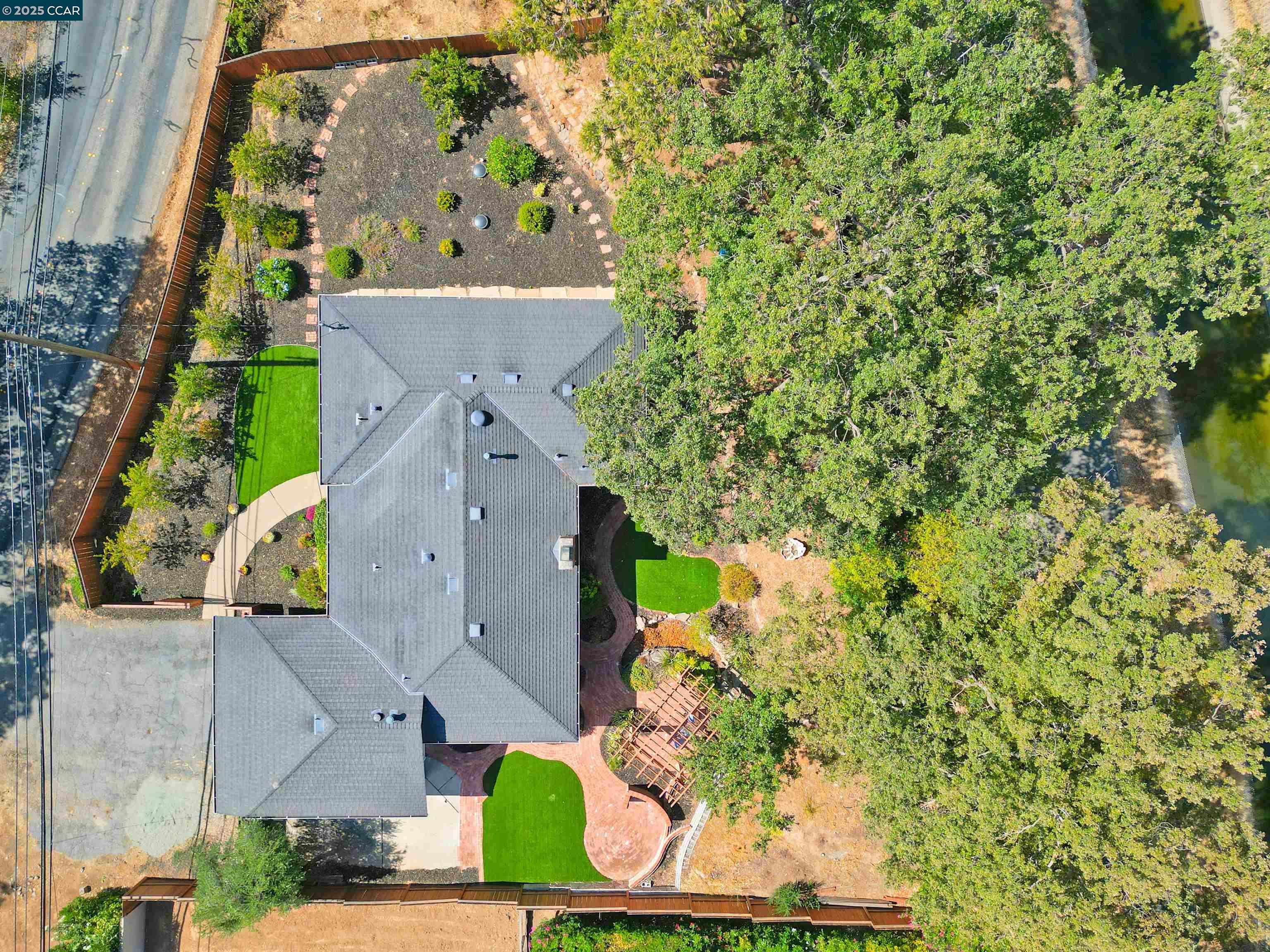 886 San Miguel Rd