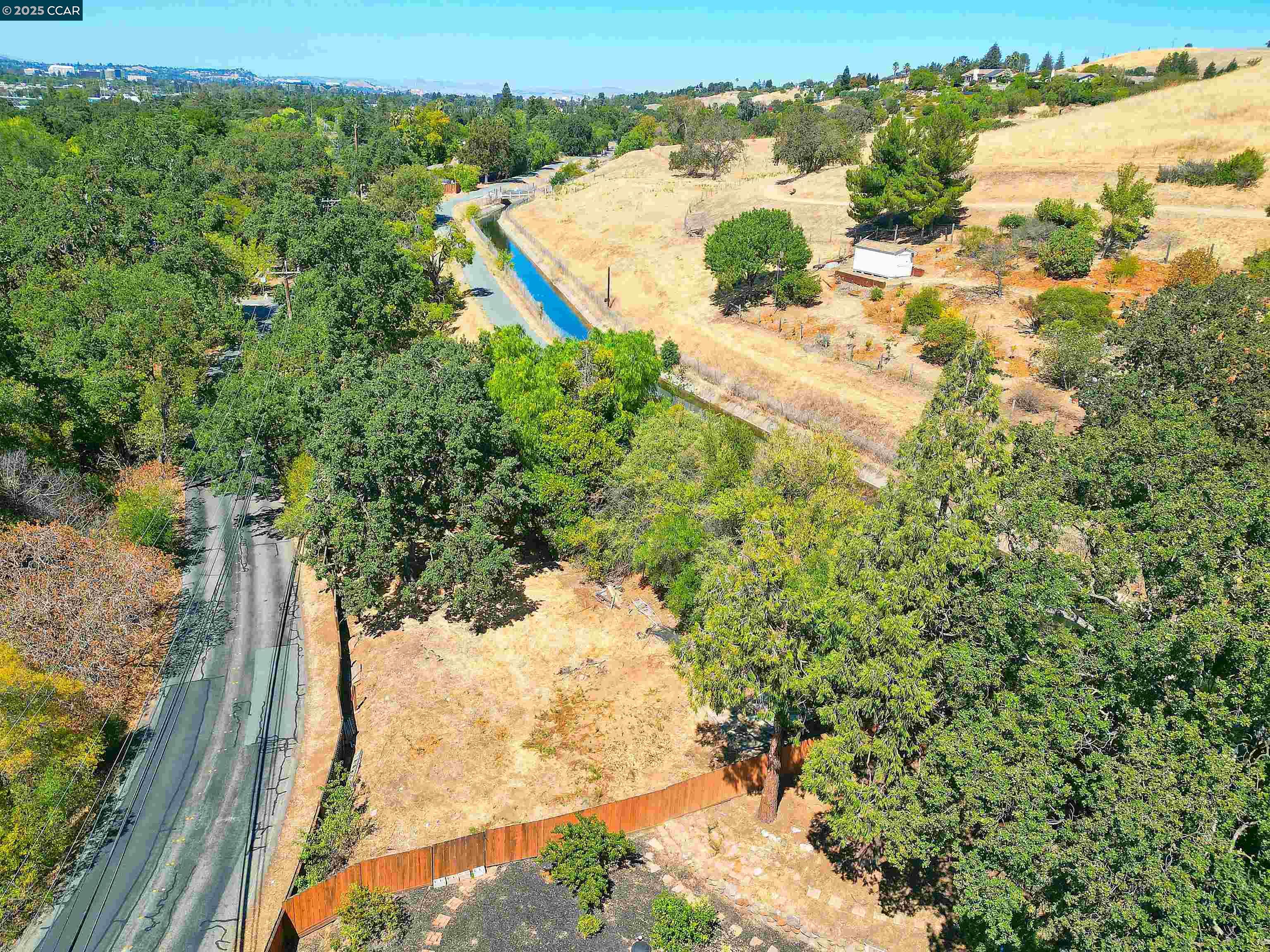 886 San Miguel Rd