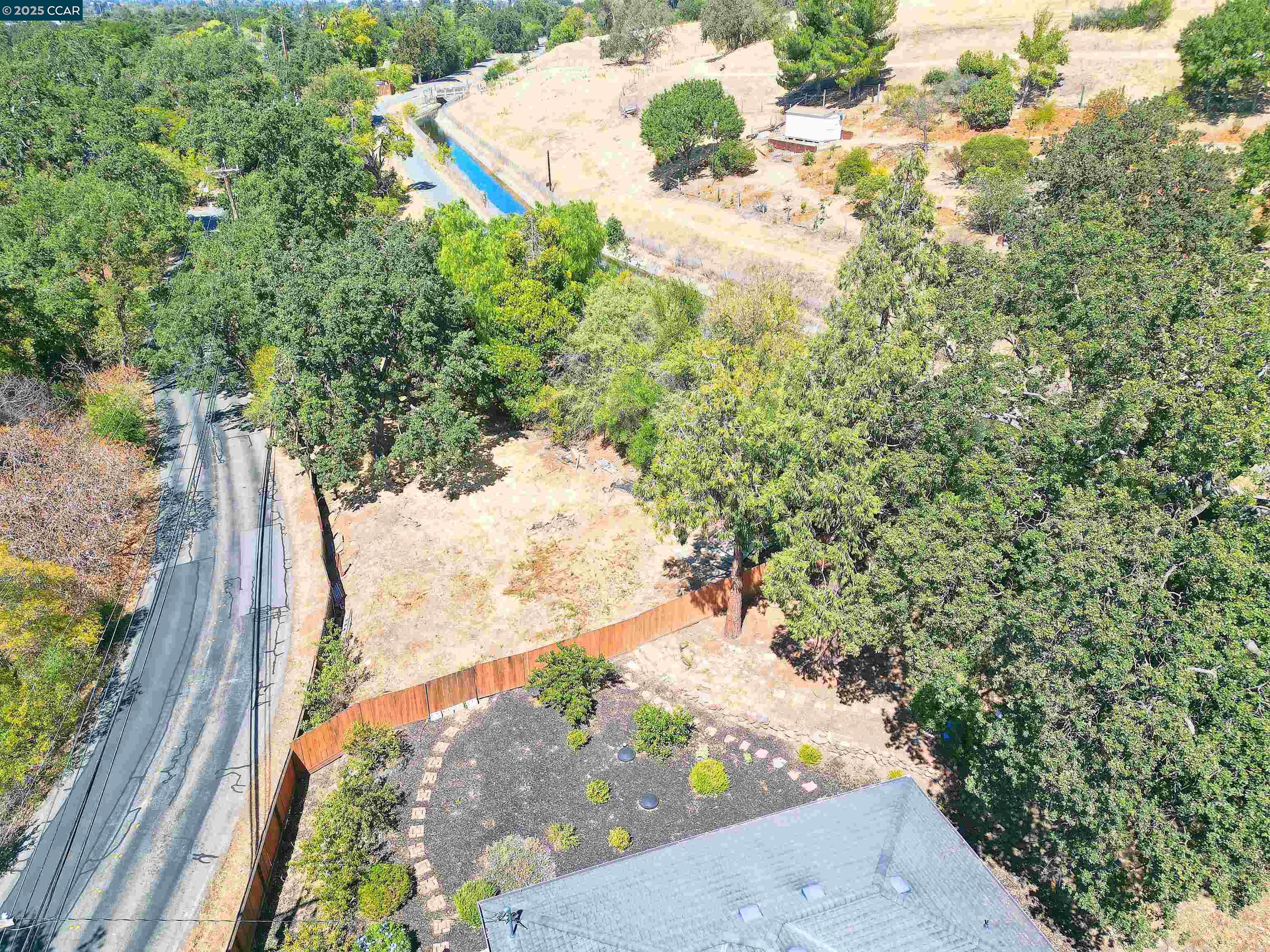 886 San Miguel Rd