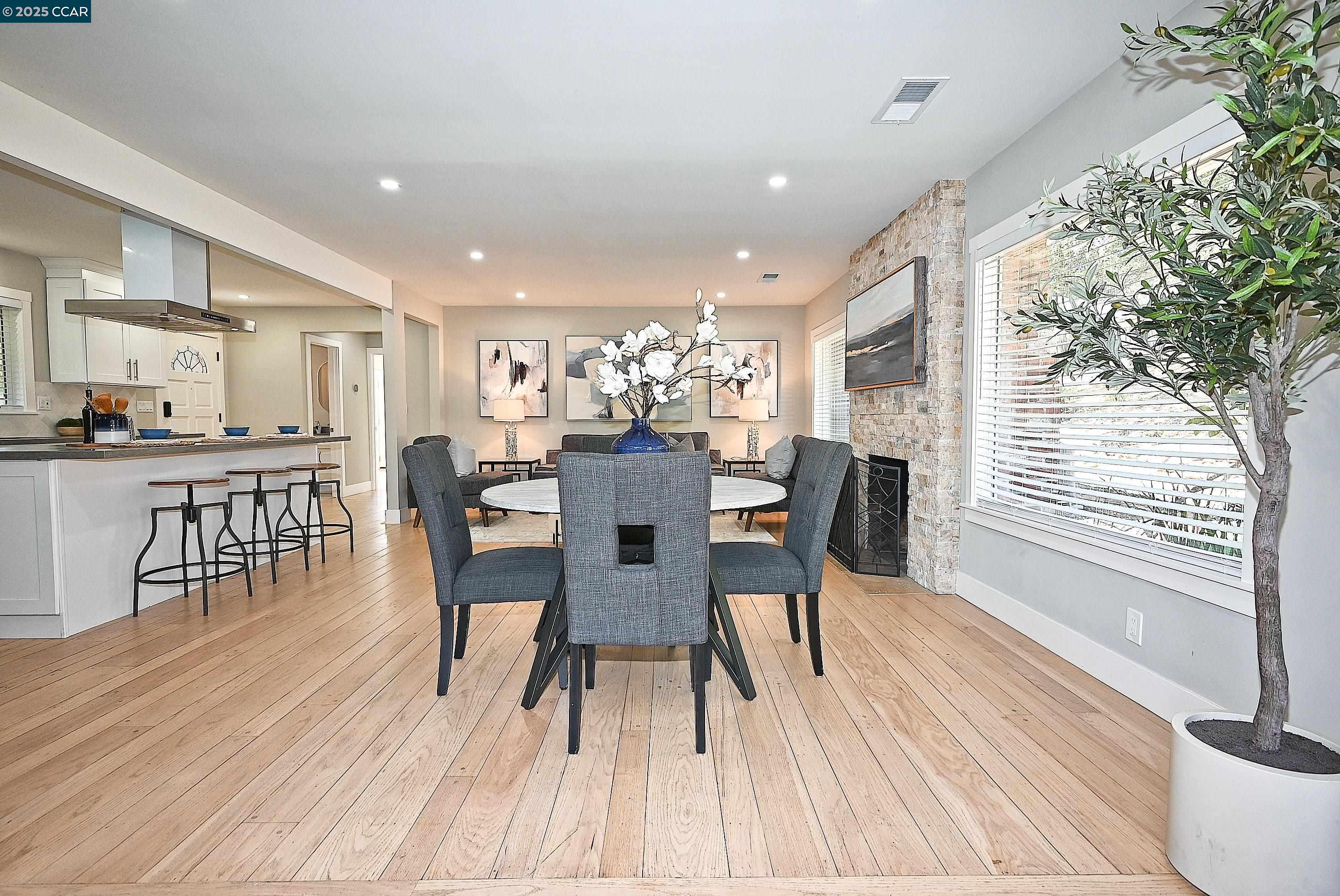 886 San Miguel Rd