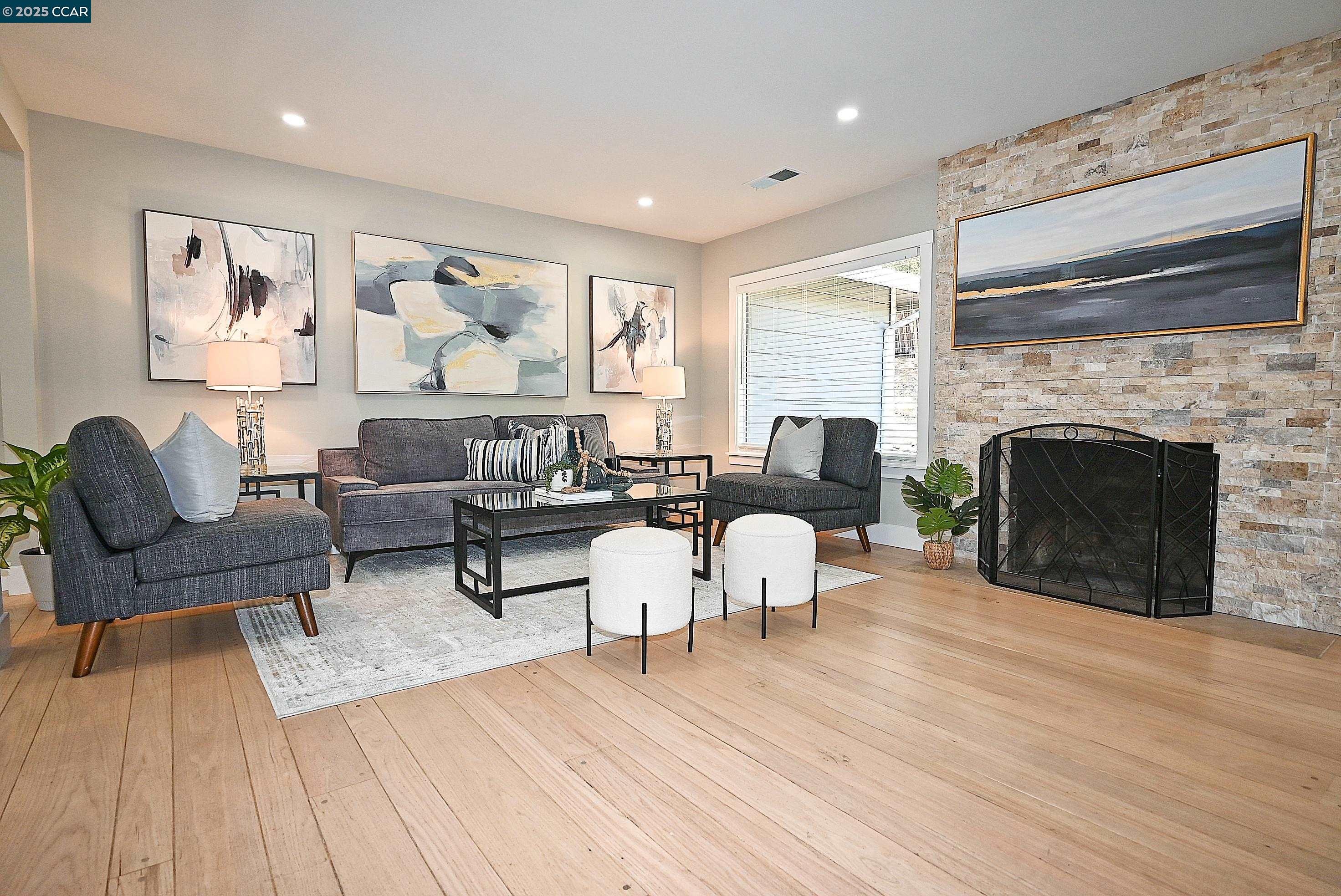 886 San Miguel Rd