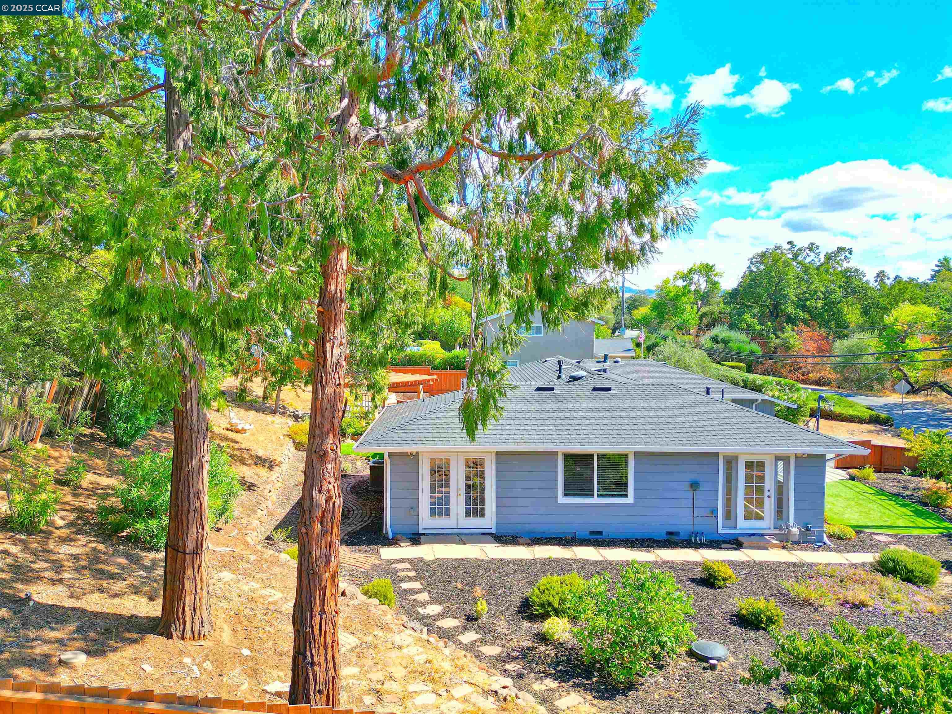 886 San Miguel Rd