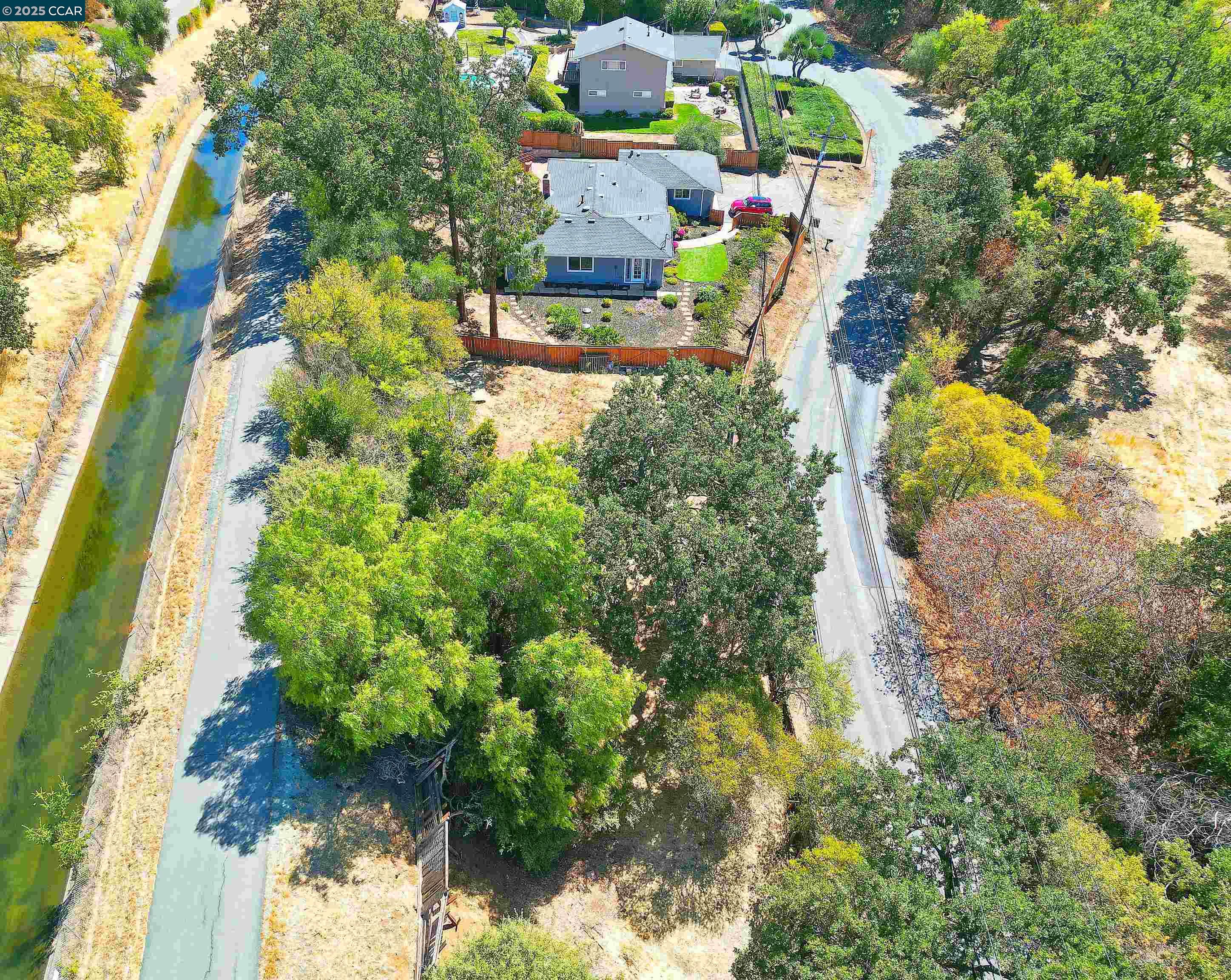 886 San Miguel Rd