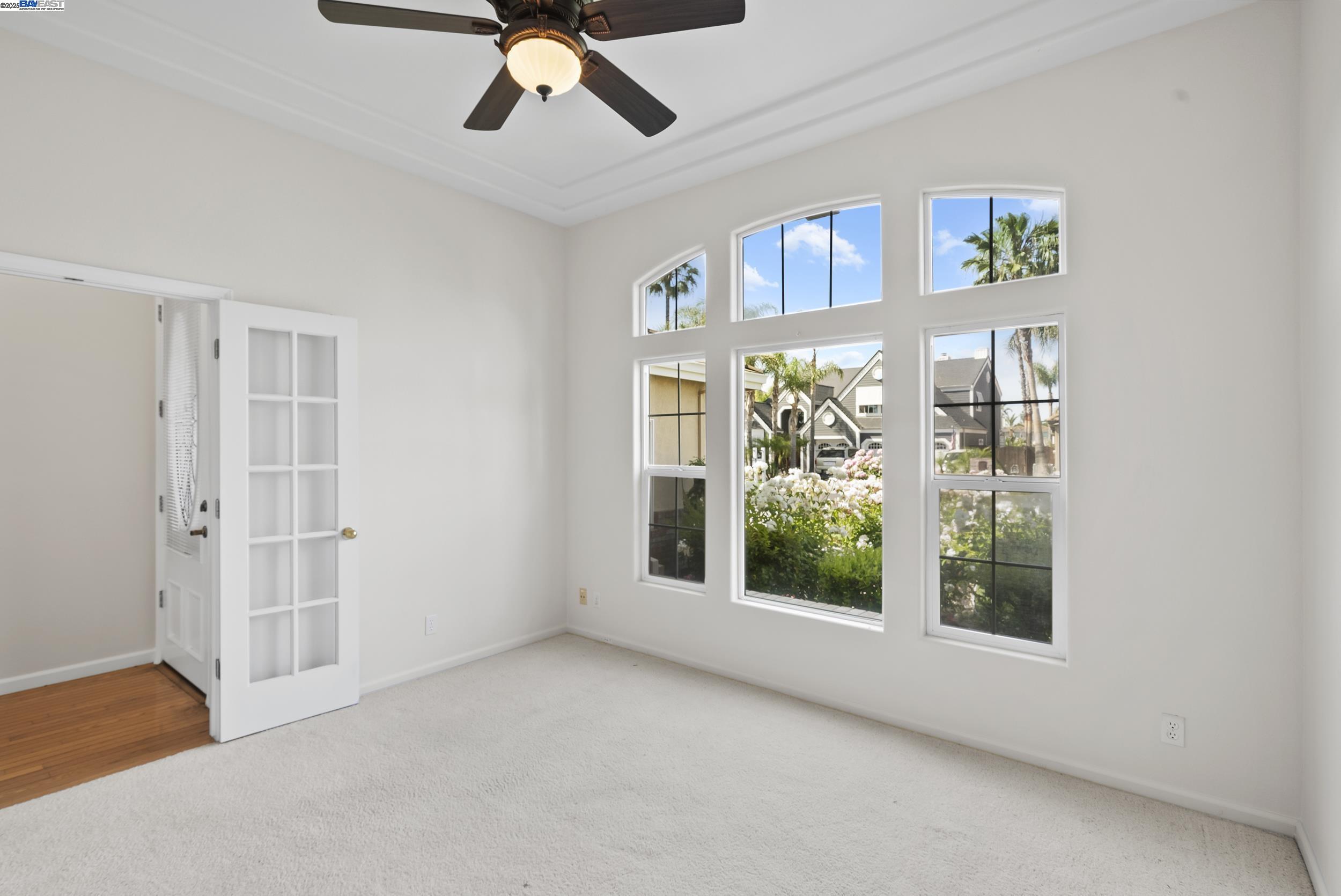 5511 Lanai Ct