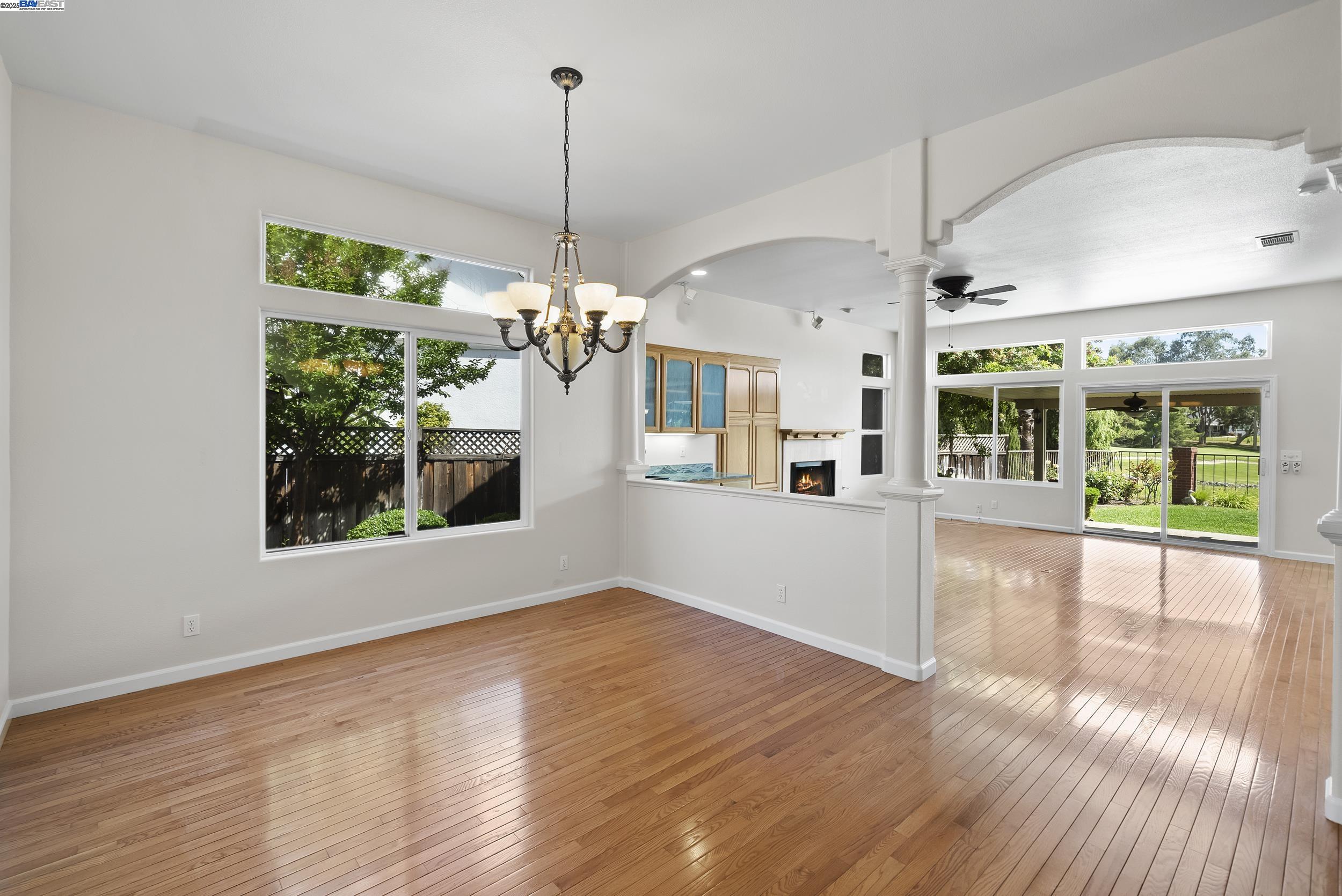 5511 Lanai Ct