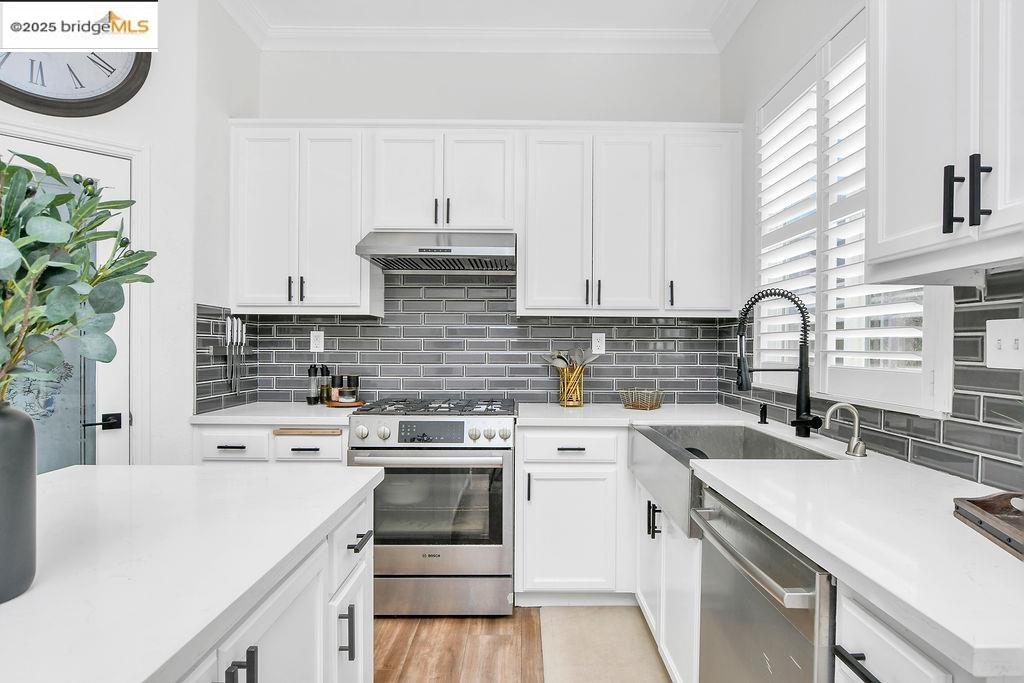 166 Trent Pl