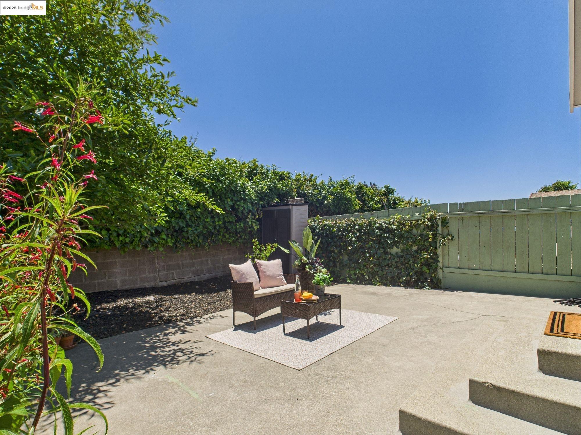 2532 Lincoln Ave
