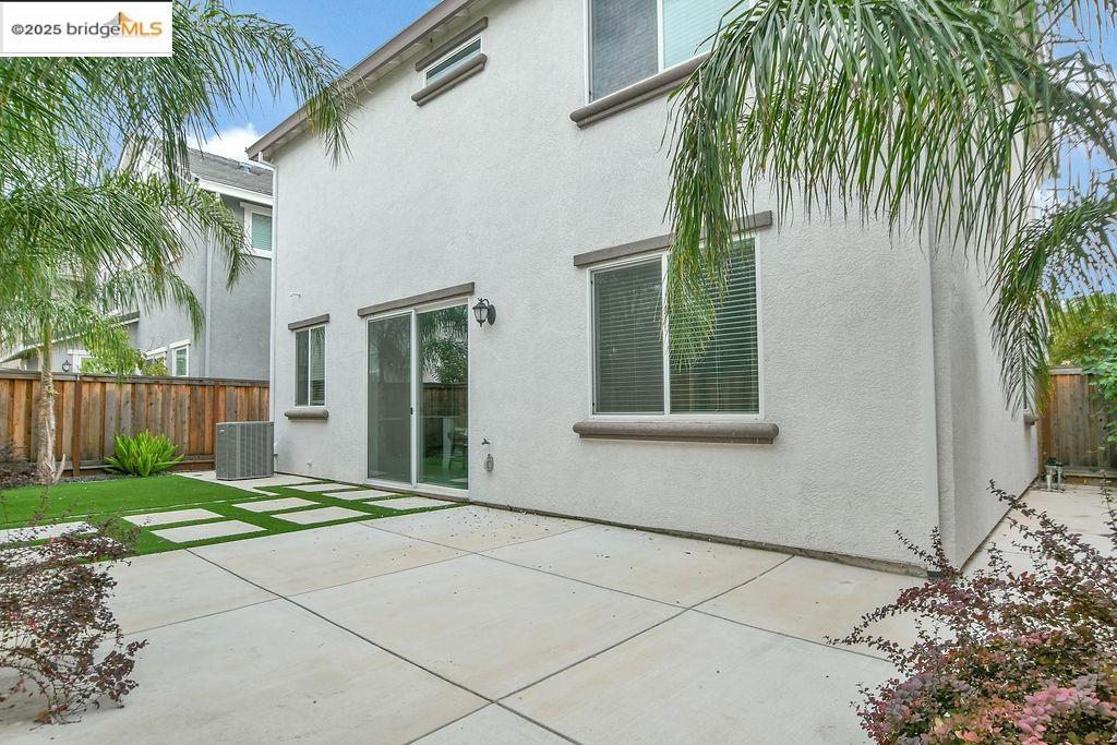 212 Brush Creek Dr