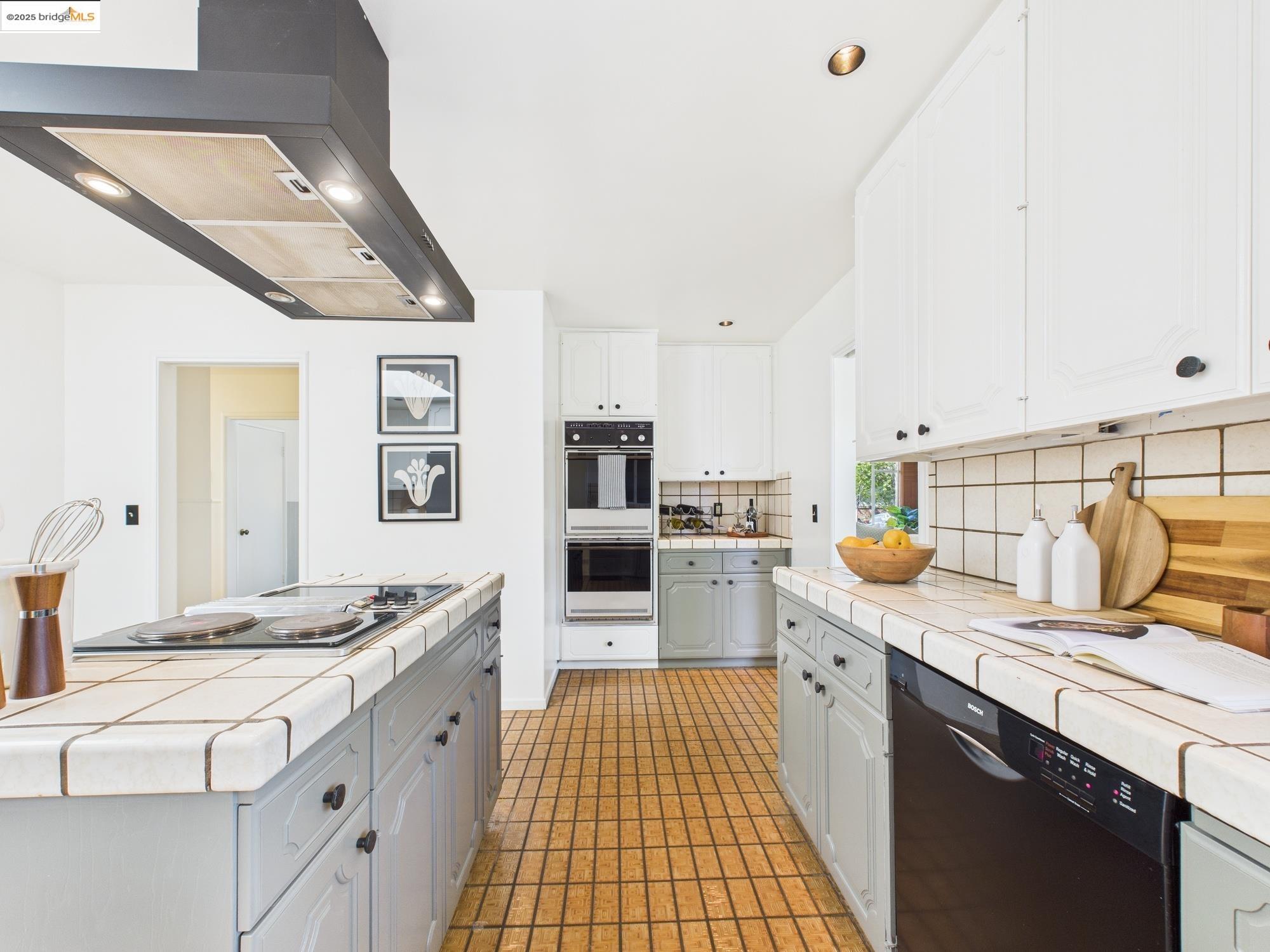 1162 136Th Ave