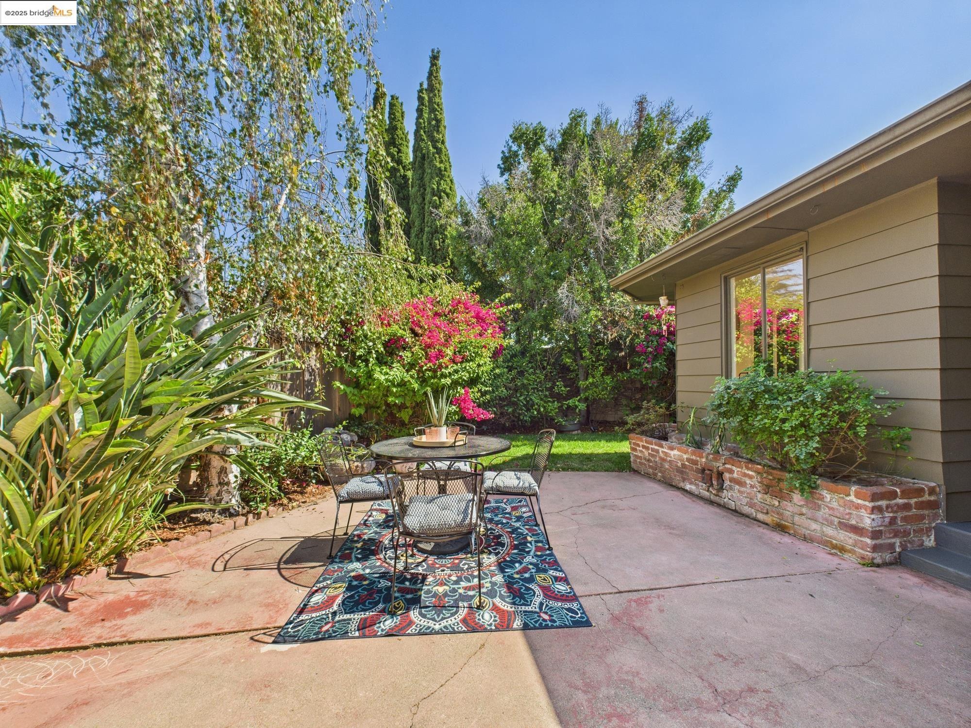 1162 136Th Ave