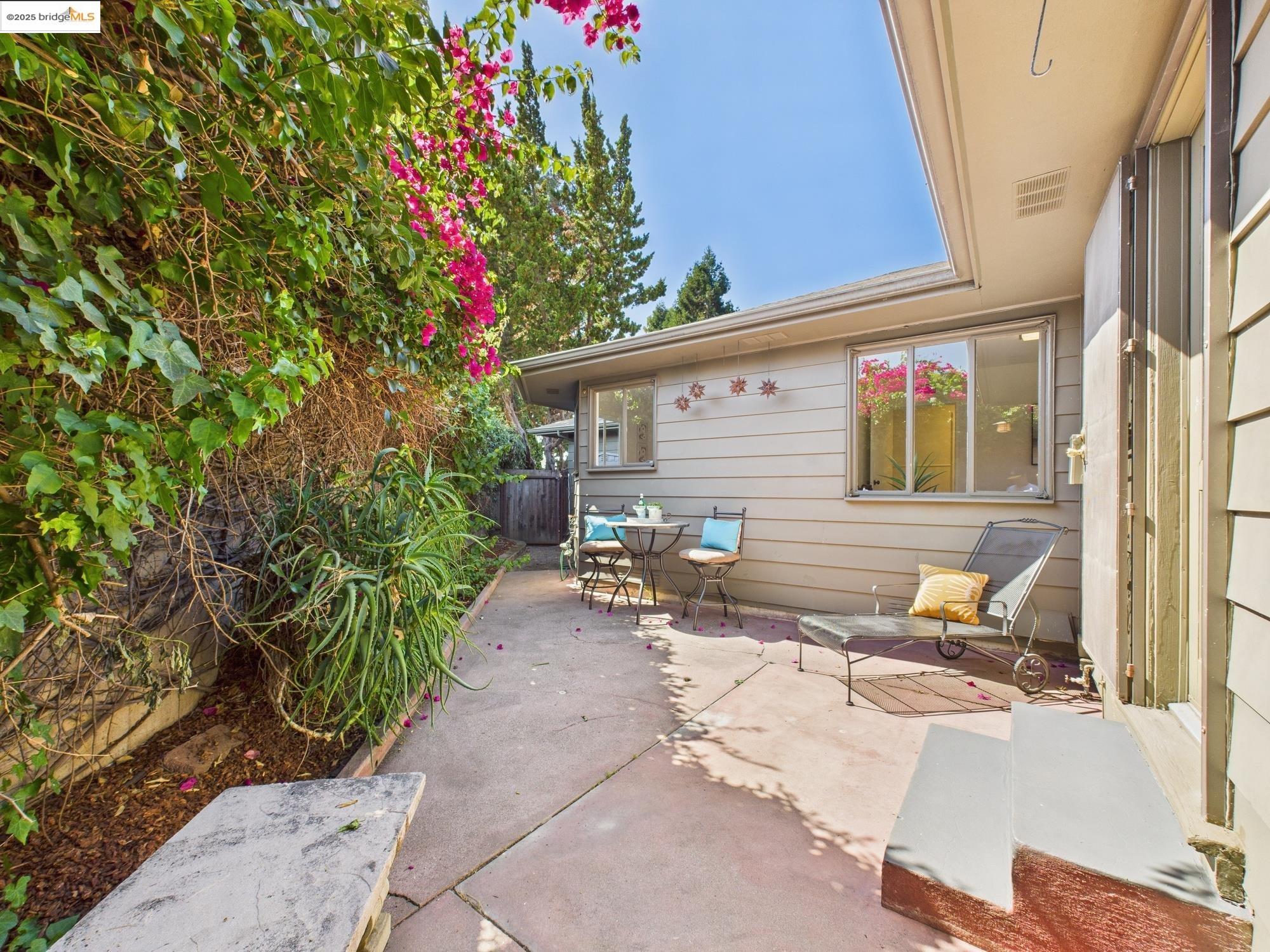 1162 136Th Ave