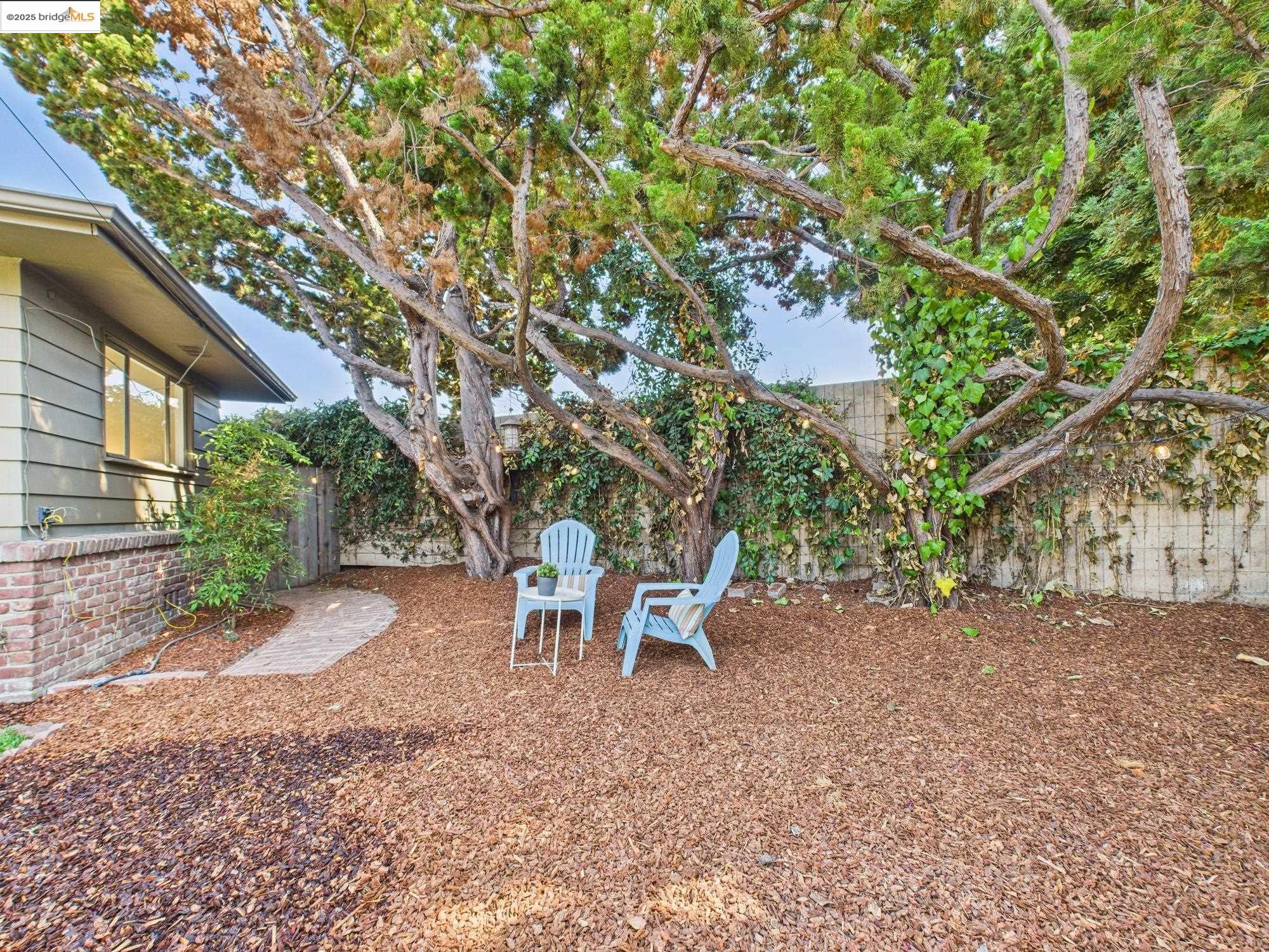 1162 136Th Ave