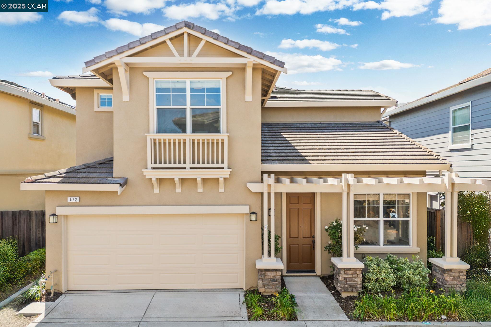472 Chicory Ct