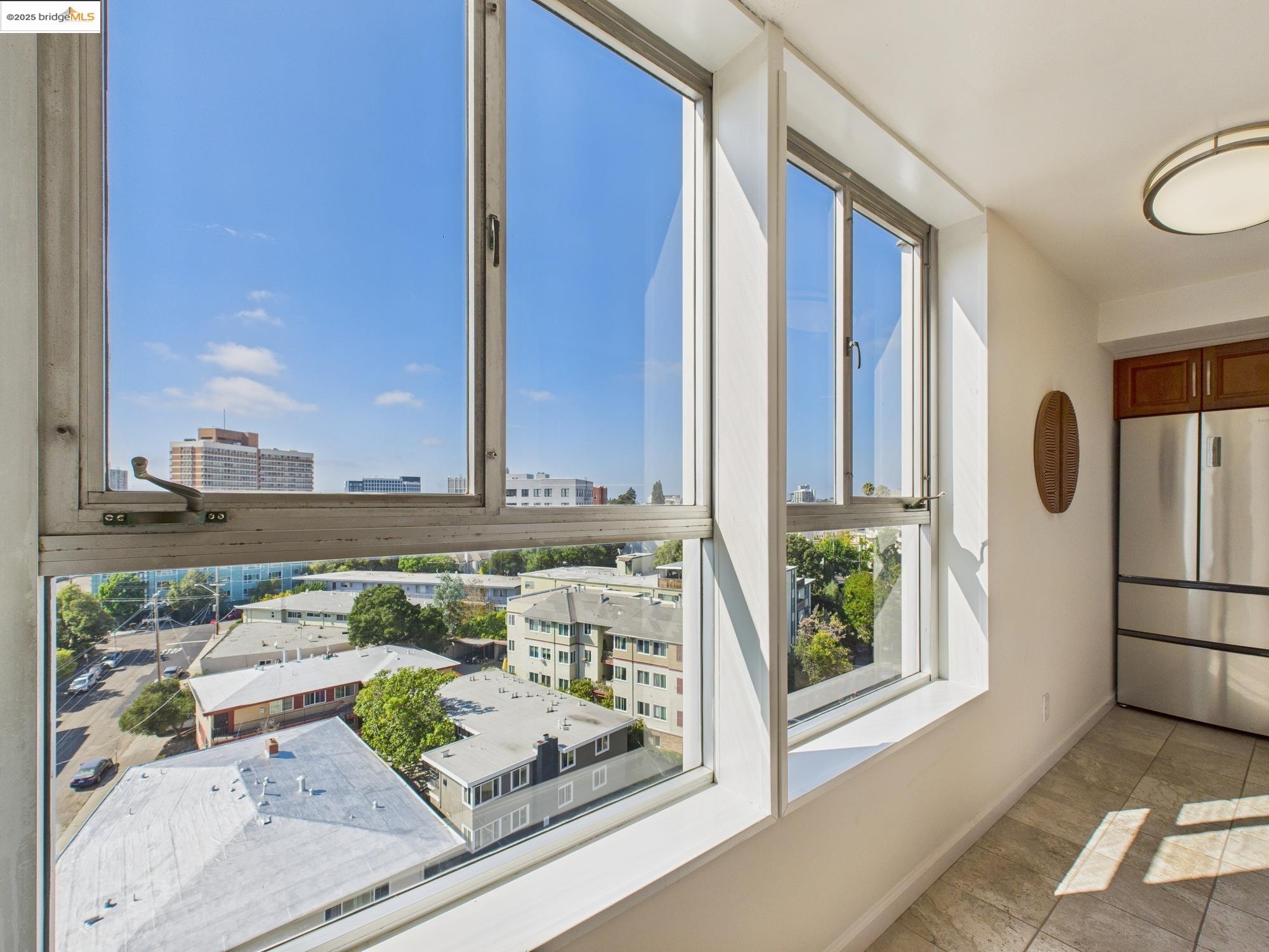 320 Lee St # 1002
