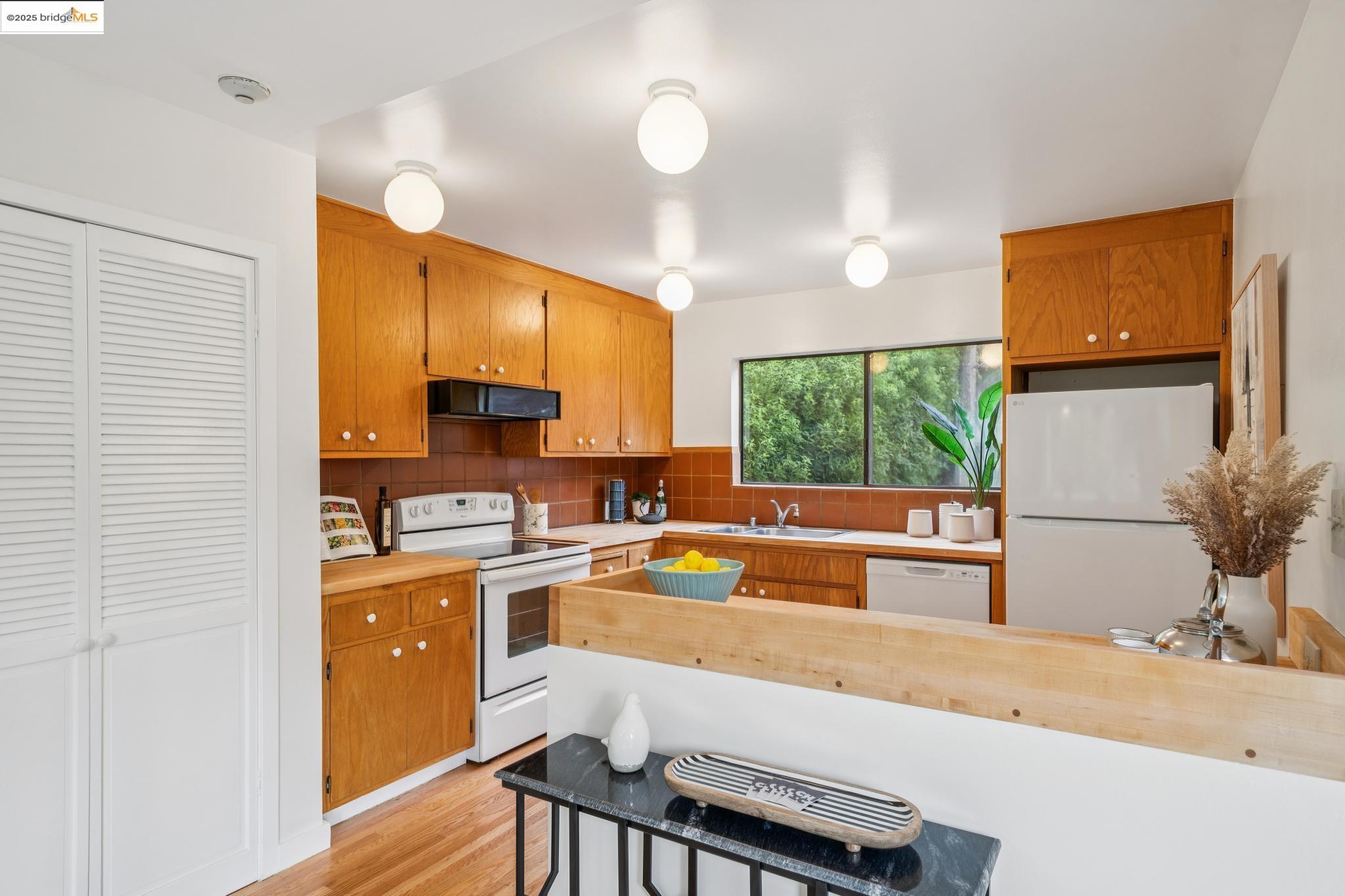 139 Del Mar Ave
