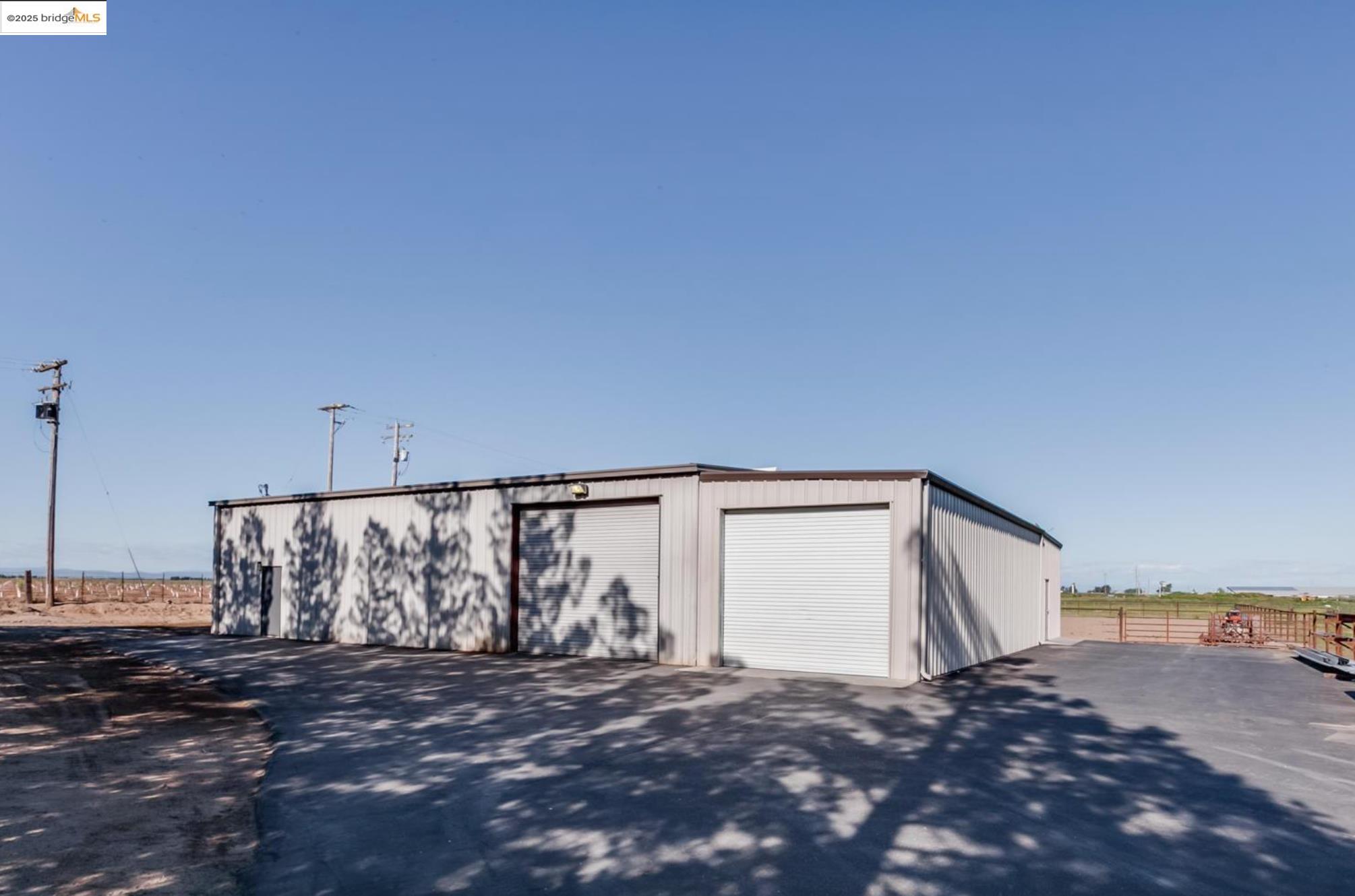 3942 Bentley Rd