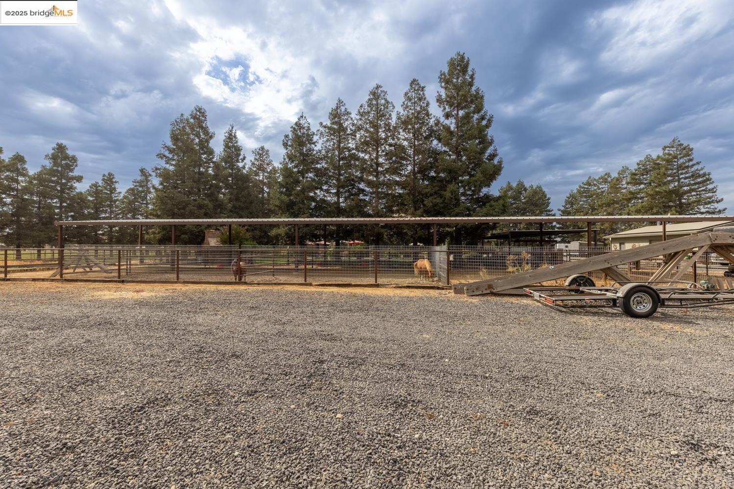 3942 Bentley Rd