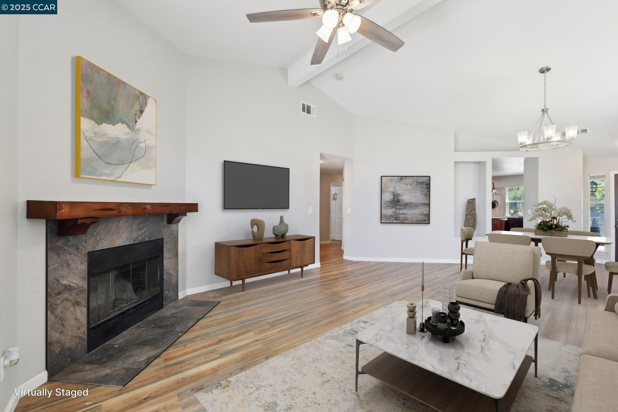 2118 Connie Ln