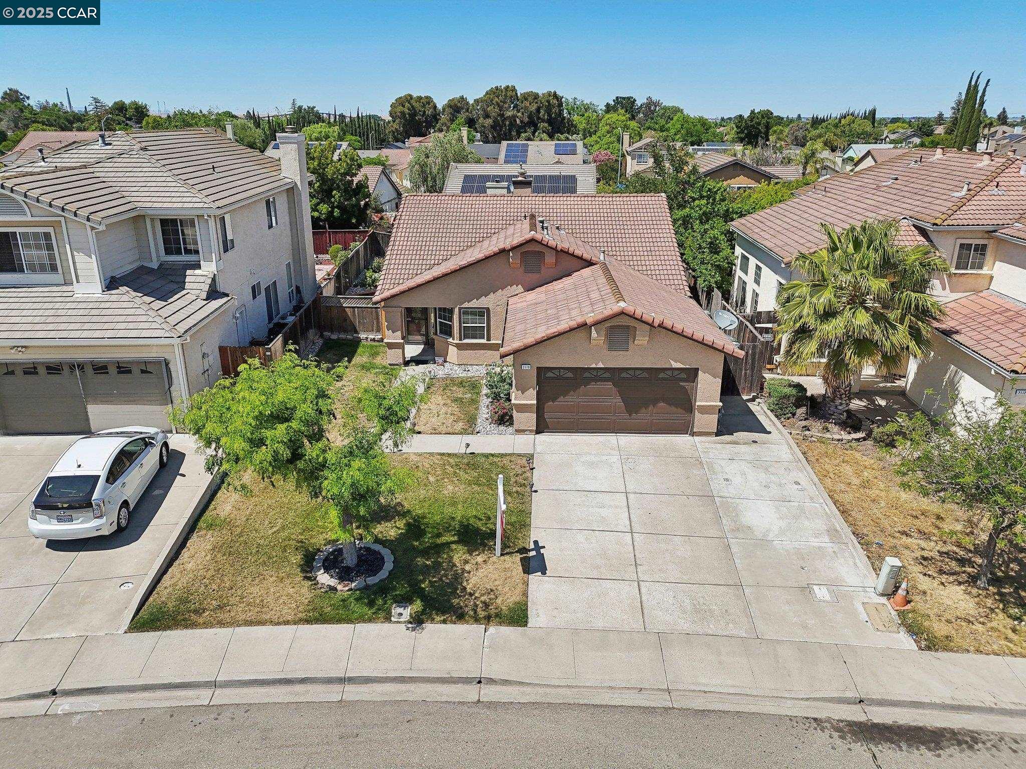 2118 Connie Ln
