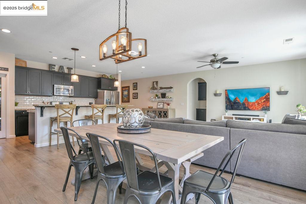 8353 Brookhaven Cir