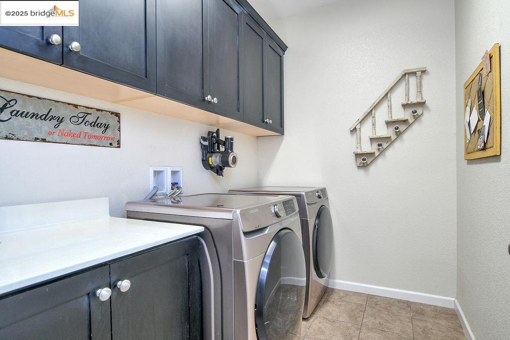 8353 Brookhaven Cir