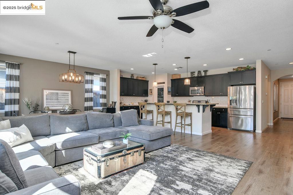 8353 Brookhaven Cir