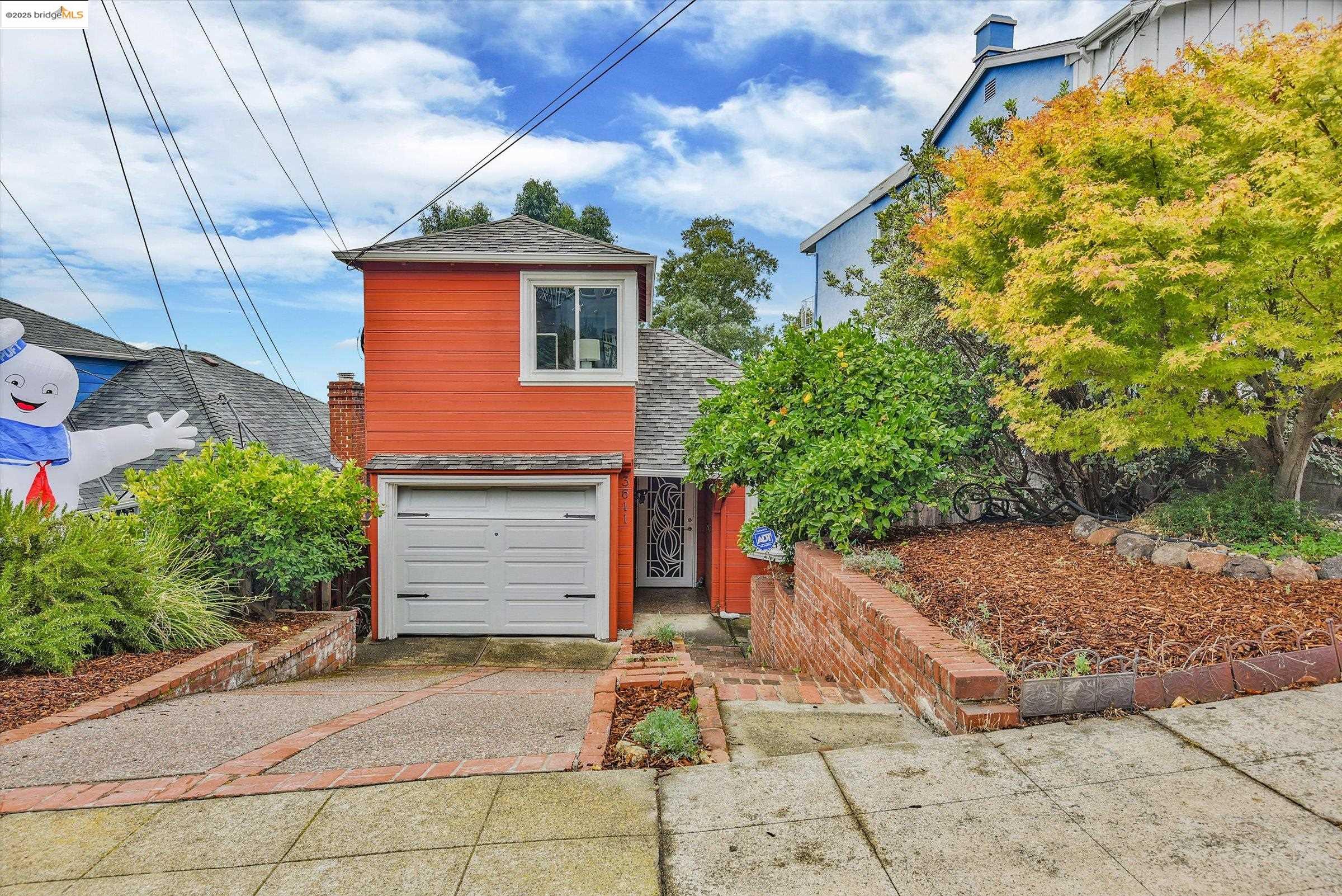 3611 Virden Ave