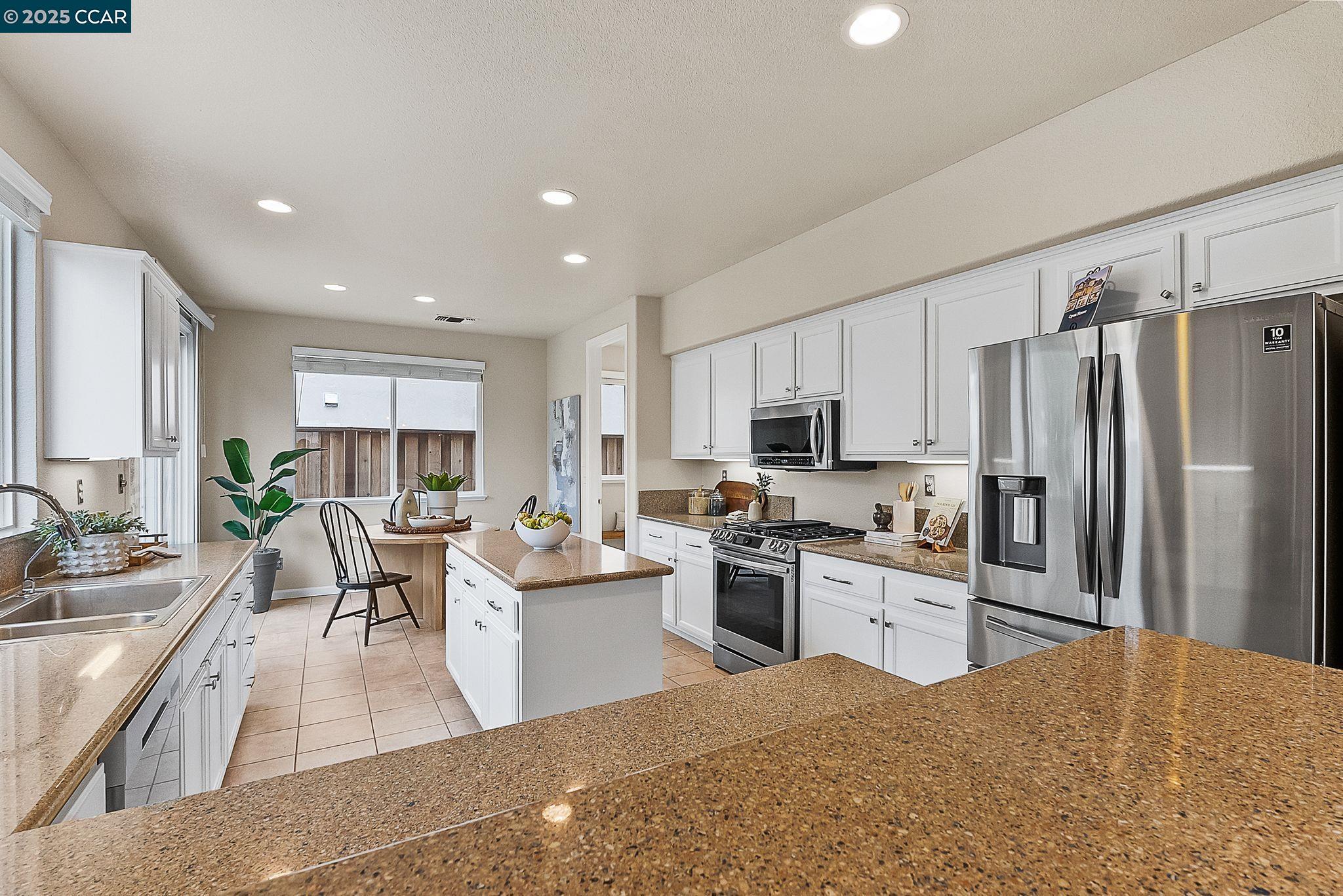 117 Cardinal Ln