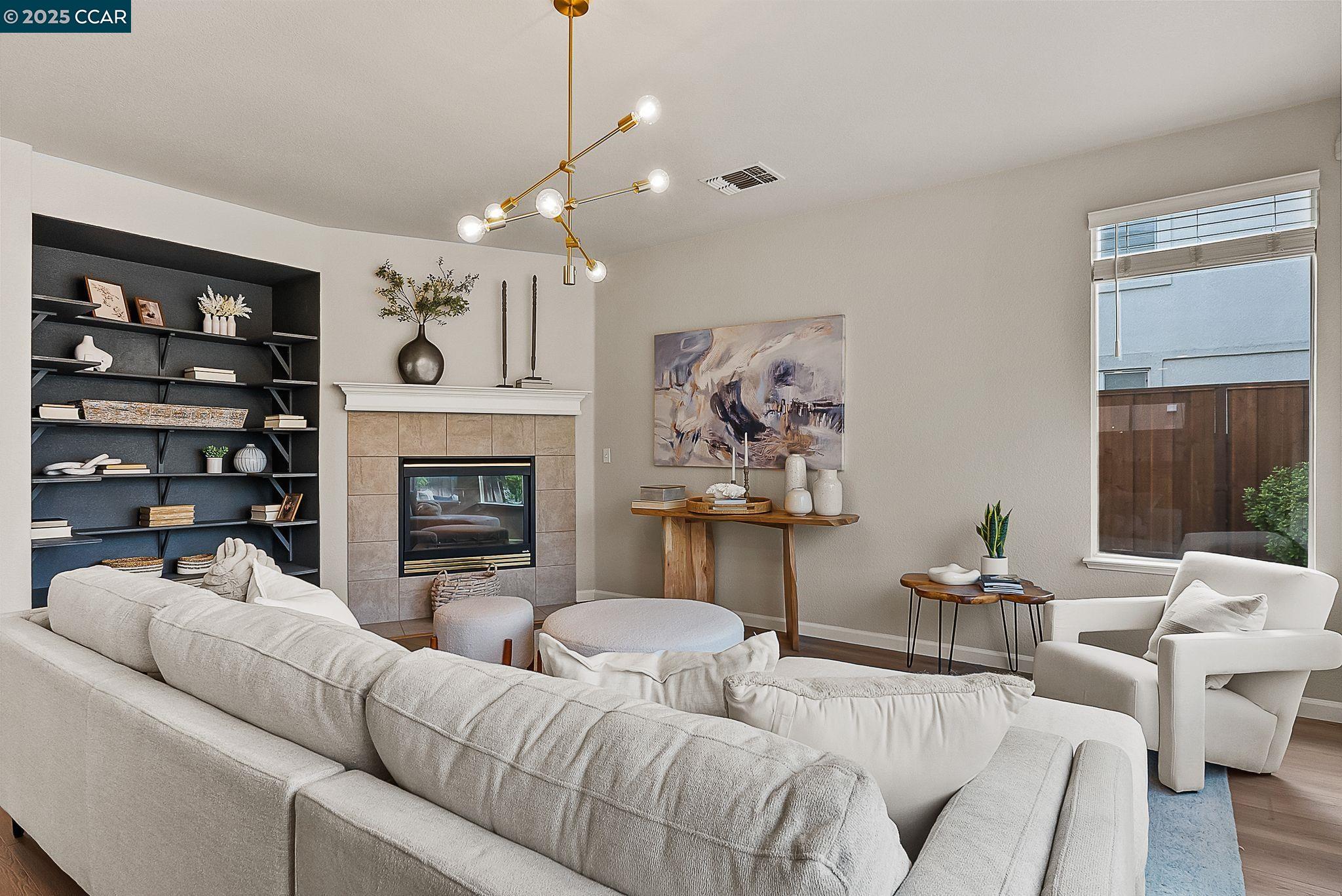 117 Cardinal Ln