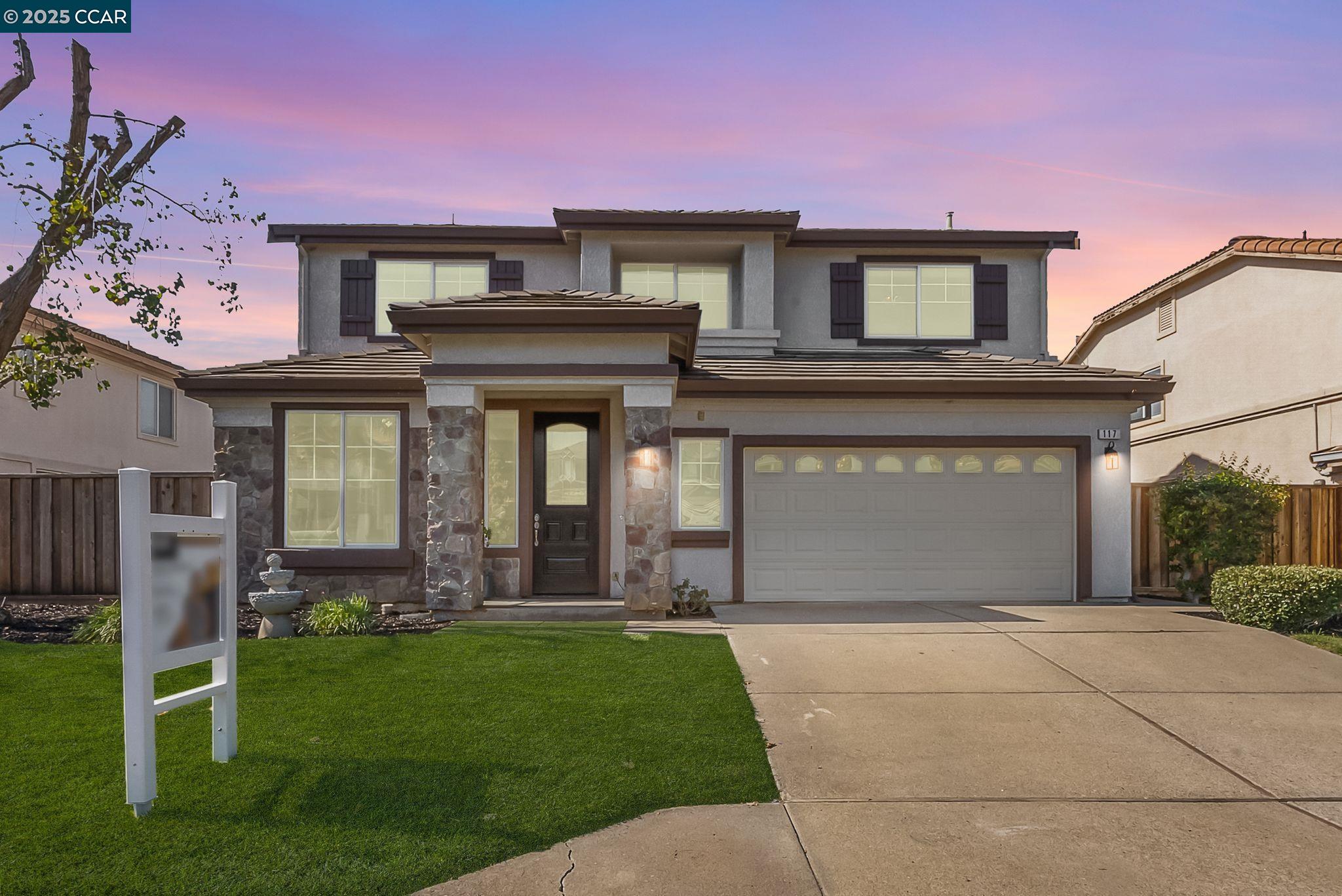 117 Cardinal Ln