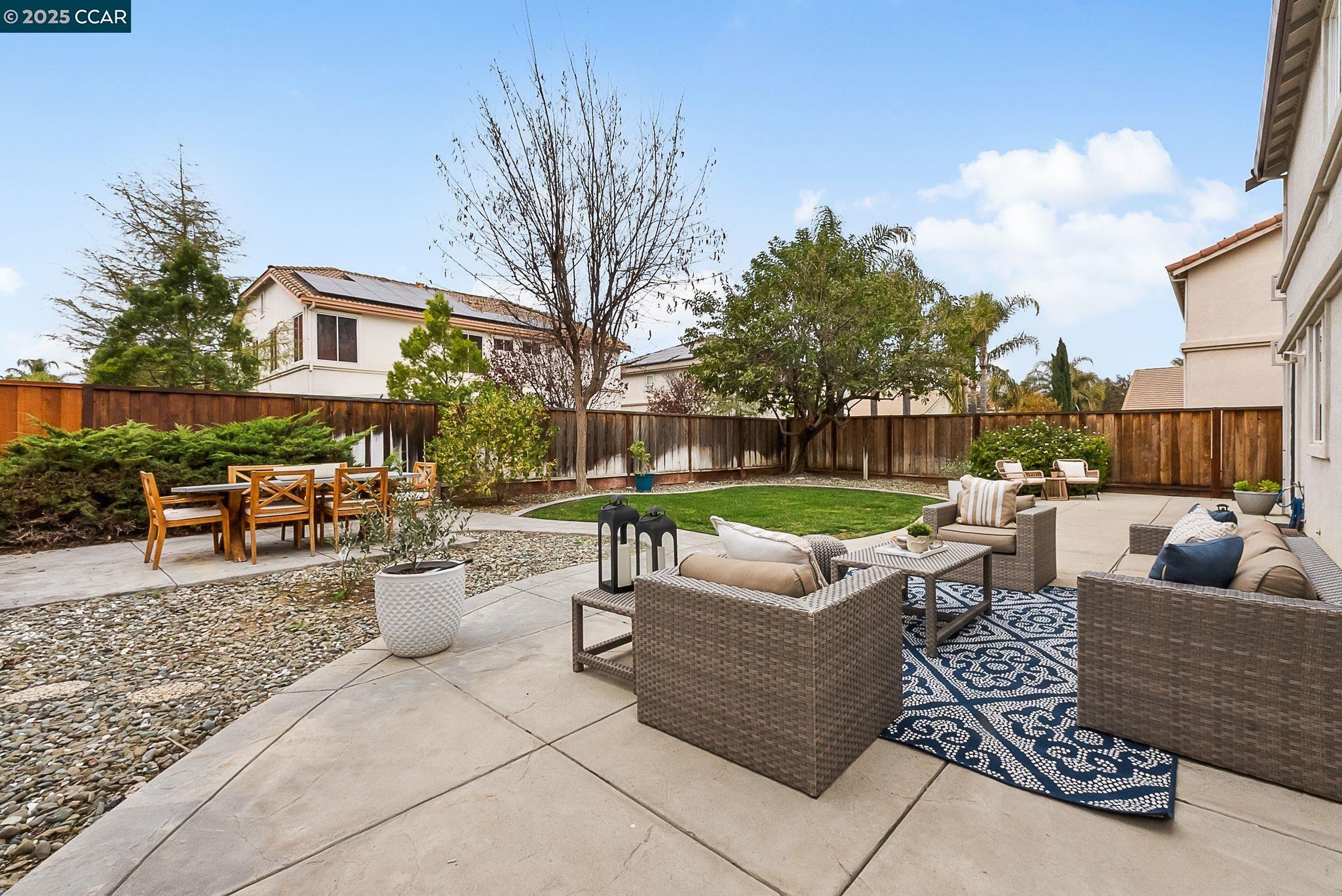 117 Cardinal Ln